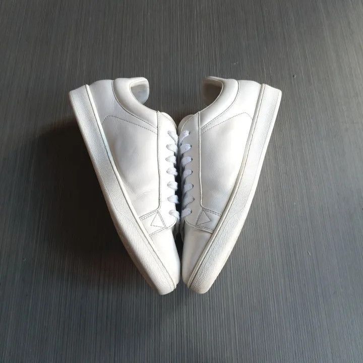 Louis Vuitton Louis Vuitton Low-Top Fashion Sneakers for Men -2508 Size US 8 / EU 41 - 6 Thumbnail