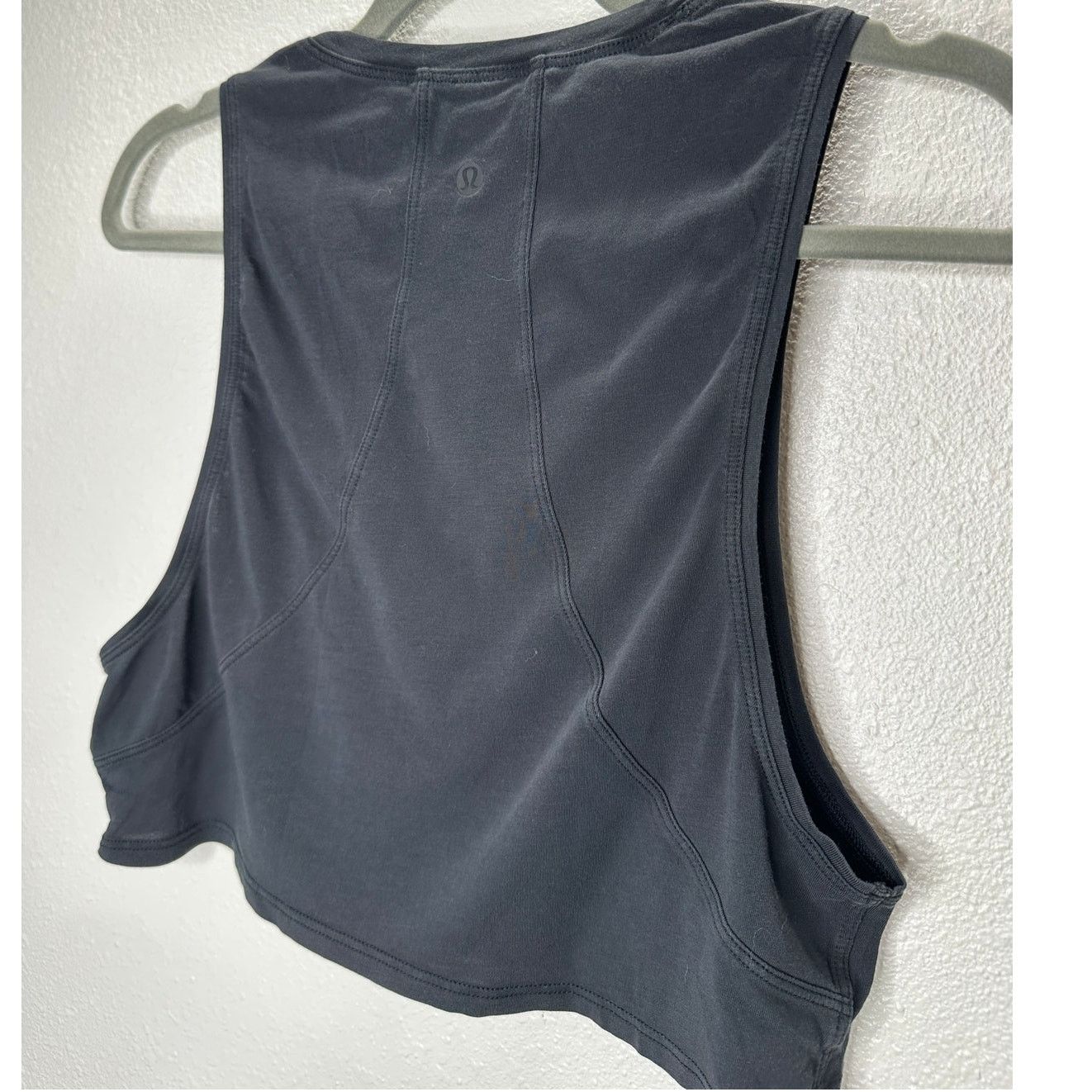 Lululemon Lululemon Washed Black High Neck Muscle Cut Tank Top 4 Size S / US 4 / IT 40 - 4 Thumbnail