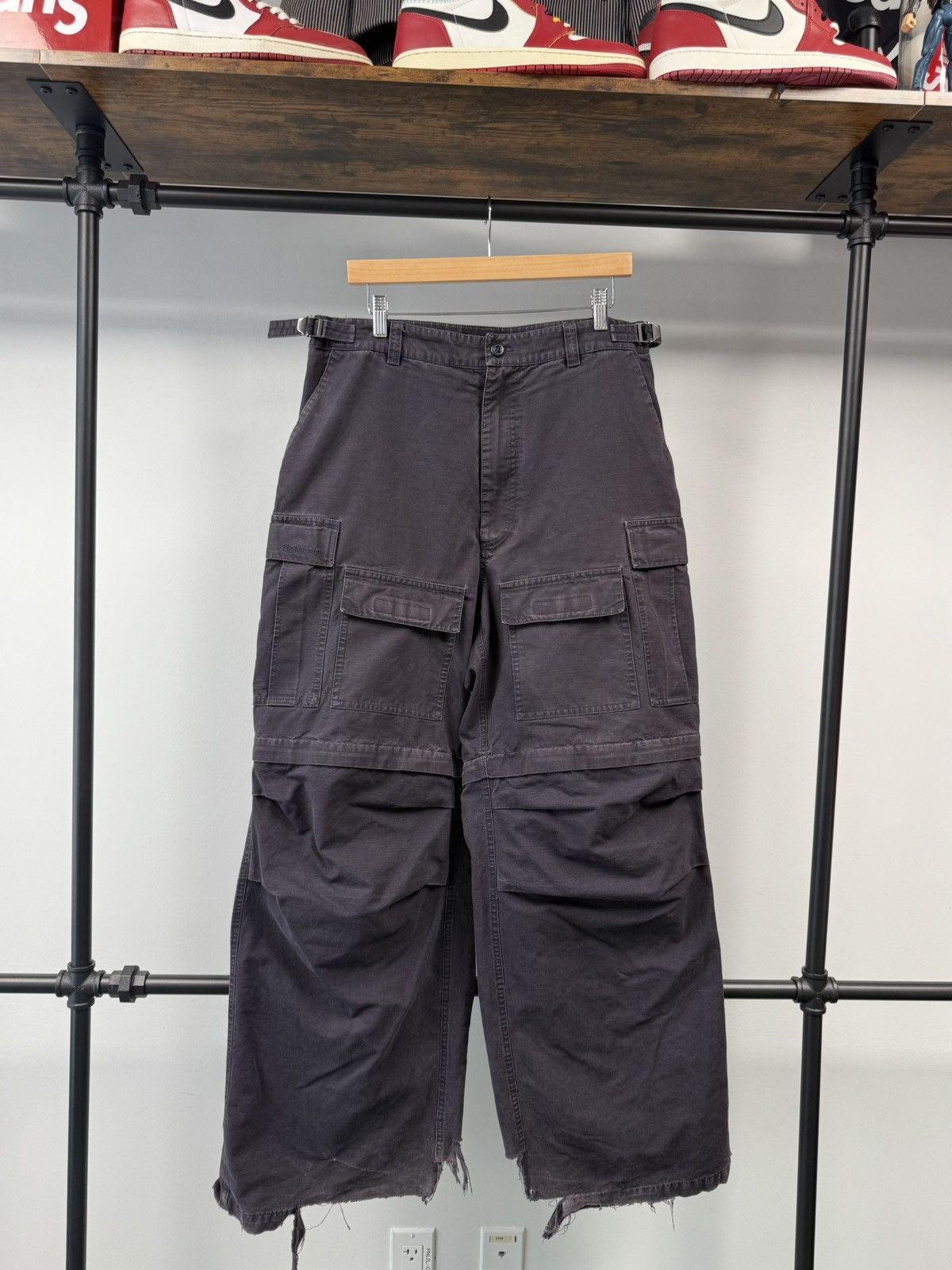 Balenciaga Balenciaga Cargo Pants with Detachable Shorts-yf - 50 Size US 34 / EU 50 - 1 Thumbnail