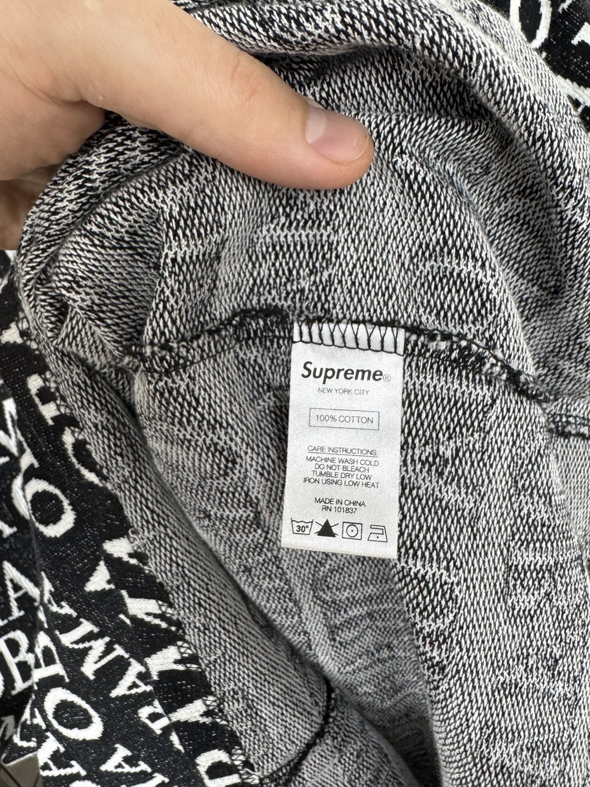 Supreme SUPREME Obama Jacquard S/S Short Sleeve Top T-shirt Black Size US M / EU 48-50 / 2 - 9 Thumbnail