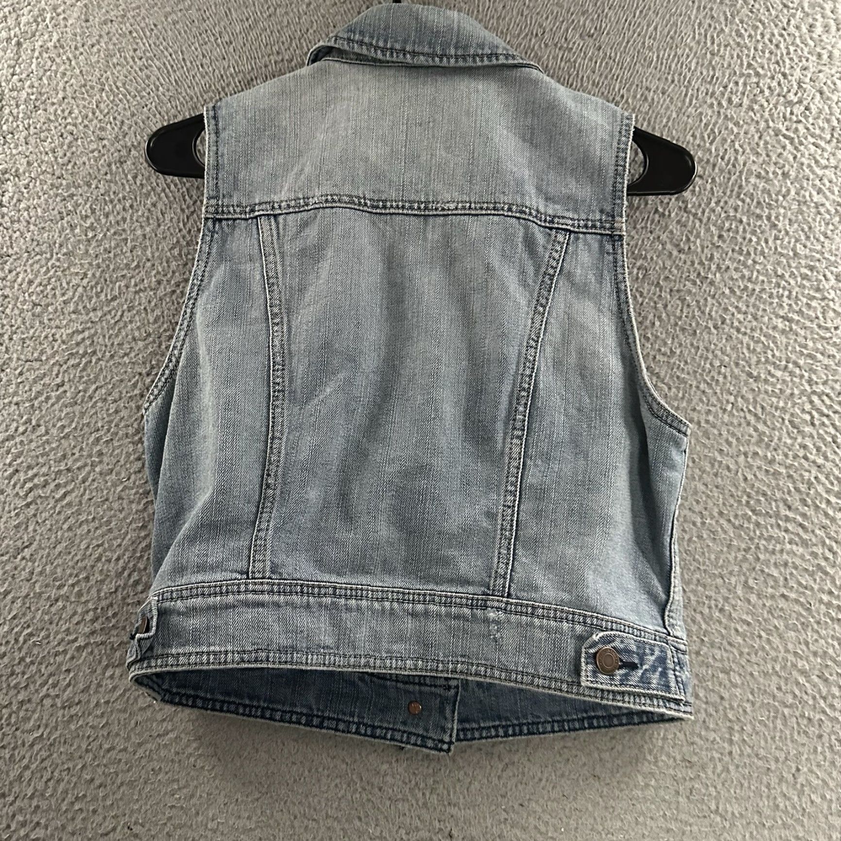 American Eagle Outfitters VINTAGE American Eagle Womens Denim Vest Blue Size Medium Button 100% Cotton Size M / US 6-8 / IT 42-44 - 6 Thumbnail