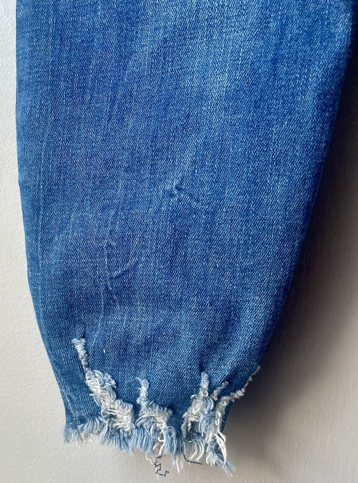 Zara Zara Distressed Denim Jeans Light Wash Slim Fit Size 32 Size US 32 / EU 48 - 10 Thumbnail