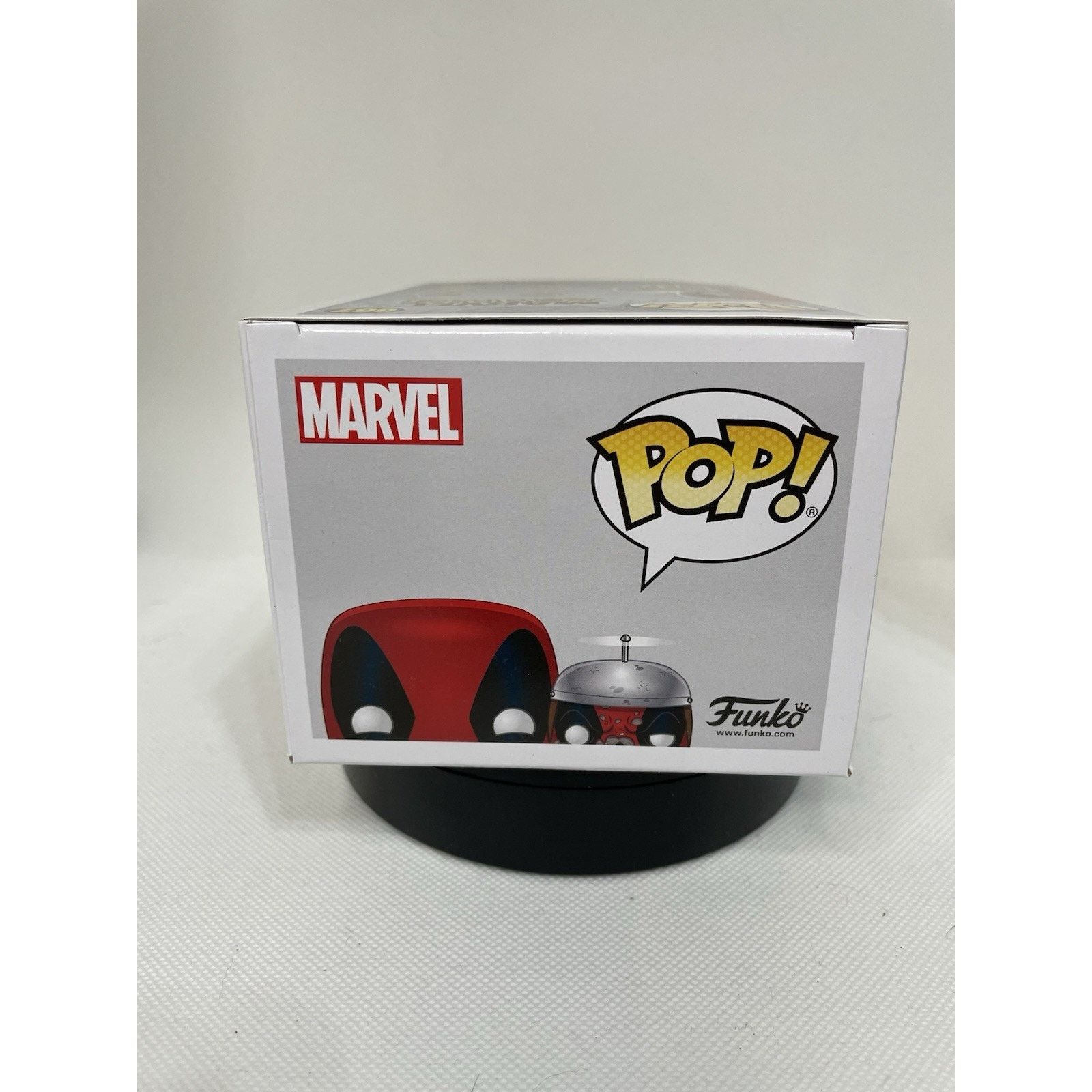 Marvel Comics Funko POP 667 Deadpool w Headpool Collector Corps Exclusive Size ONE SIZE - 9 Thumbnail