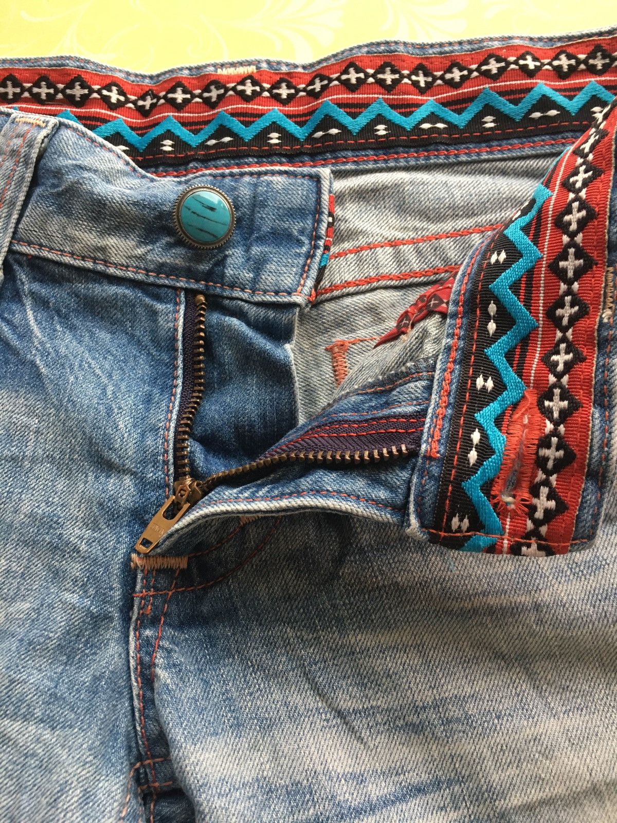 Edwin × Japanese Brand Edwin 503 blue trip navajo style Size 30" / US 8 / IT 44 - 15 Thumbnail