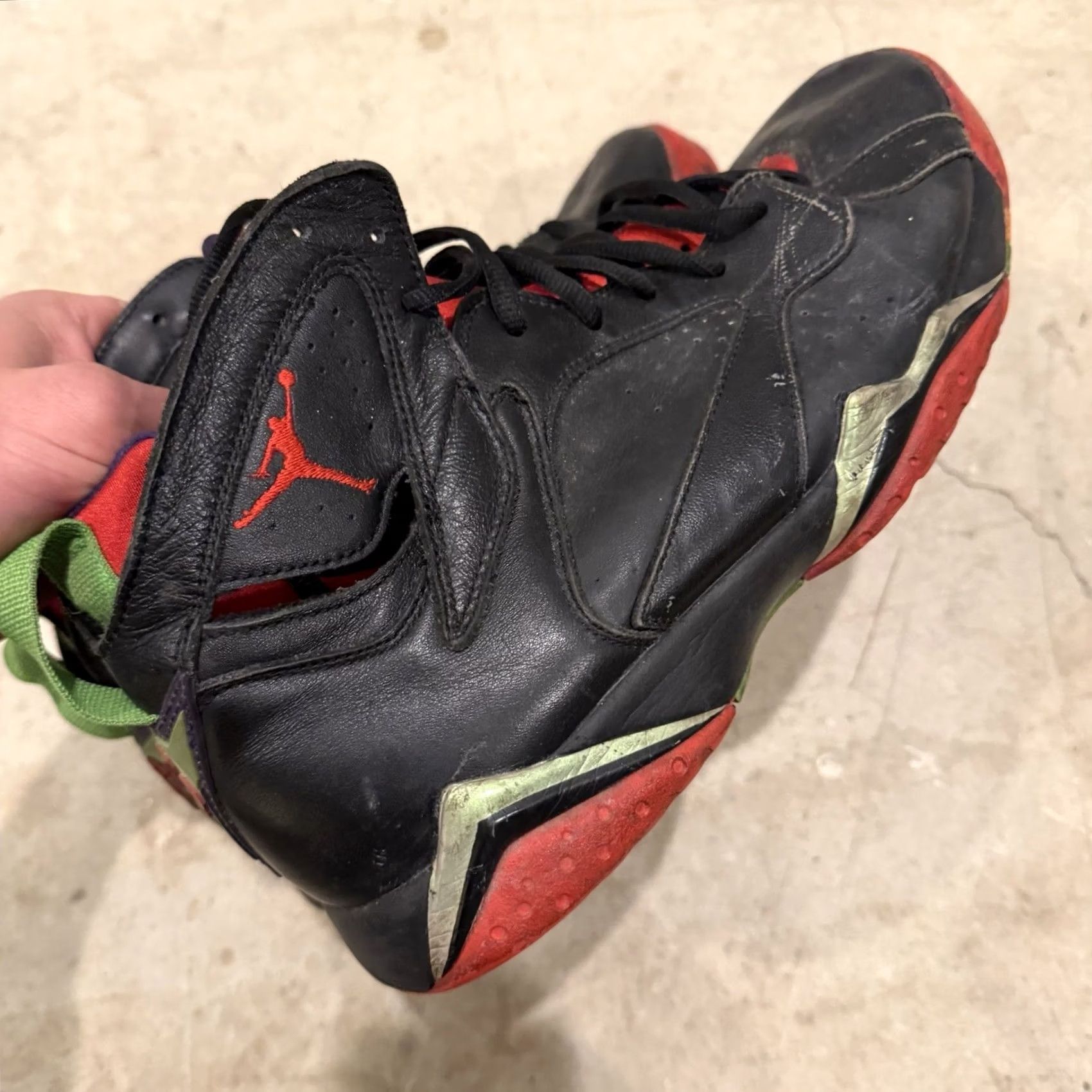 Jordan Brand Jordan 7 Retro Marvin the Martian 2015 Mens Size 10.5 US Used DISTRESSED Black Sneaker Jordan 7 Retro Marvin the Martian 2015 Mens Size 10.5 US Size US 10 / EU 43 - 4 Thumbnail