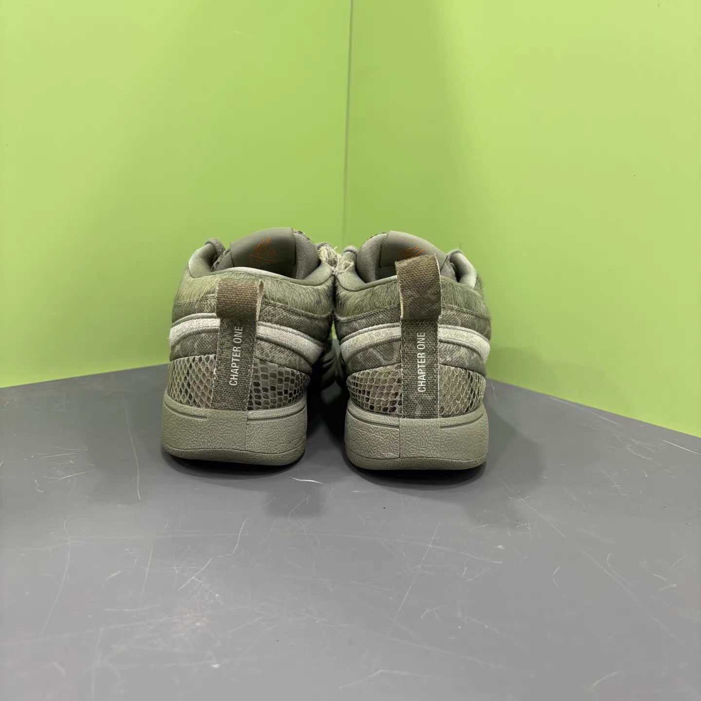 Nike Nike Book 1 Rattlesnake Basketball Shoes K15 Size US 9.5 / EU 42-43 - 6 Thumbnail