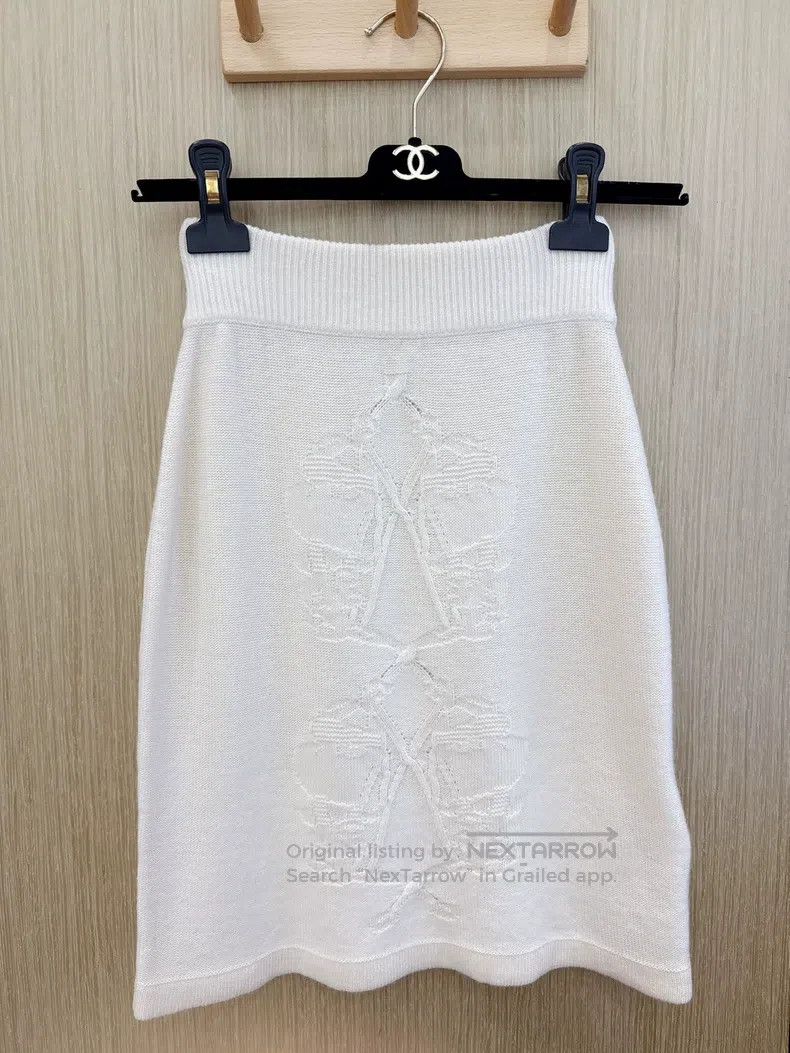 Hermes Hermes French elegance knitted soft cashmere short skirt Size 42" / US 20 - 2 Thumbnail
