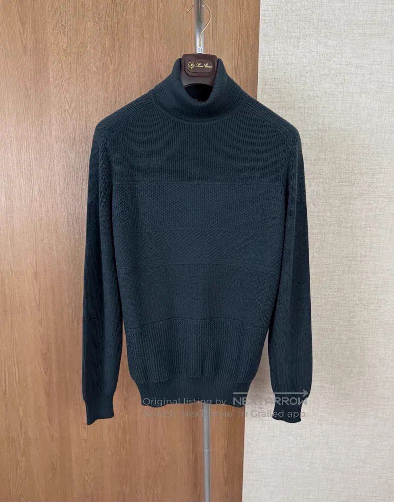 Loro Piana Loro Piana 12 Micron Wool Knit Sweater - Extra Thick Size US M / EU 48-50 / 2 - 1 Thumbnail