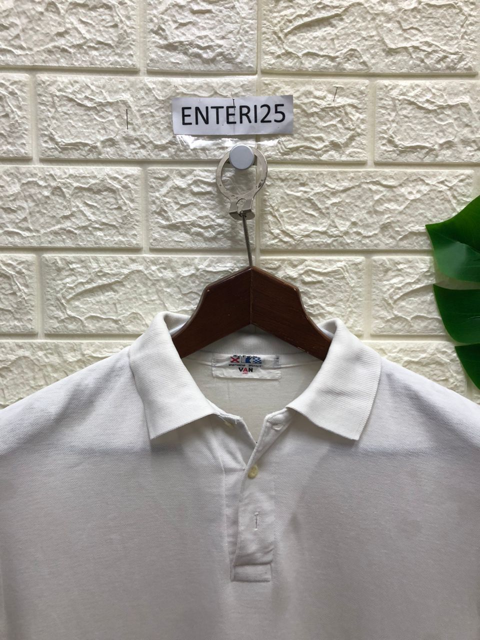 Vintage Vintage Van Jac white Polo Tee T-shirt Unisex Wear Size US M / EU 48-50 / 2 - 3 Thumbnail