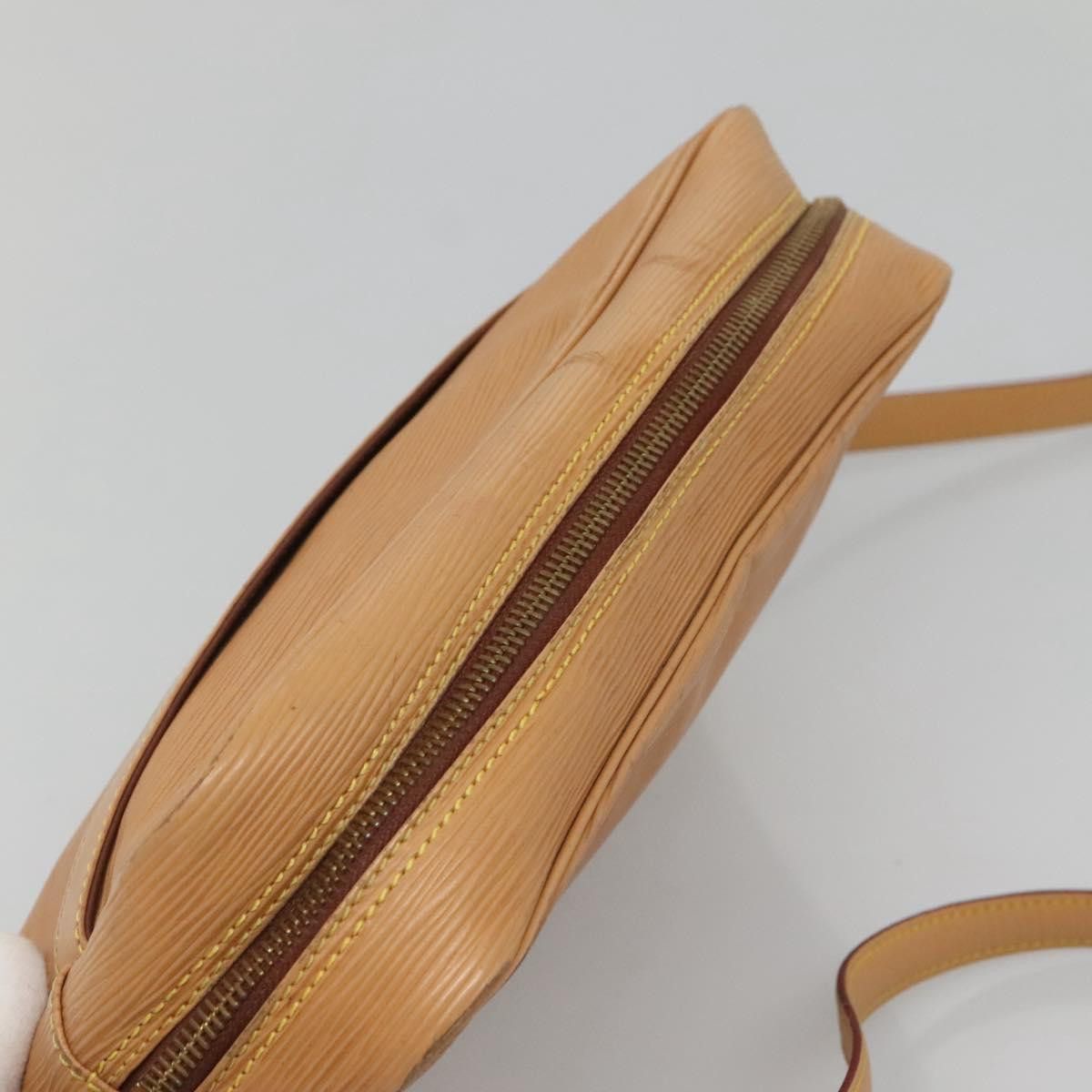 Louis Vuitton LOUIS VUITTON Epi Trocadero 27 Shoulder Bag Beige M52306 Size ONE SIZE - 6 Thumbnail