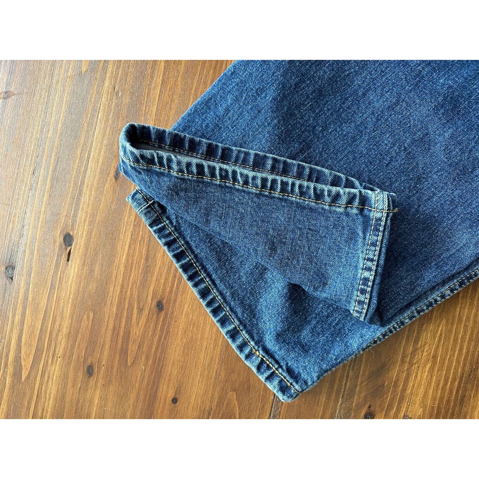 Levi's LEVIS 550 relaxed, 46X29 Dark Blue Wash, Cotton Blend 2017 Size US 44 / EU 60 - 4 Thumbnail