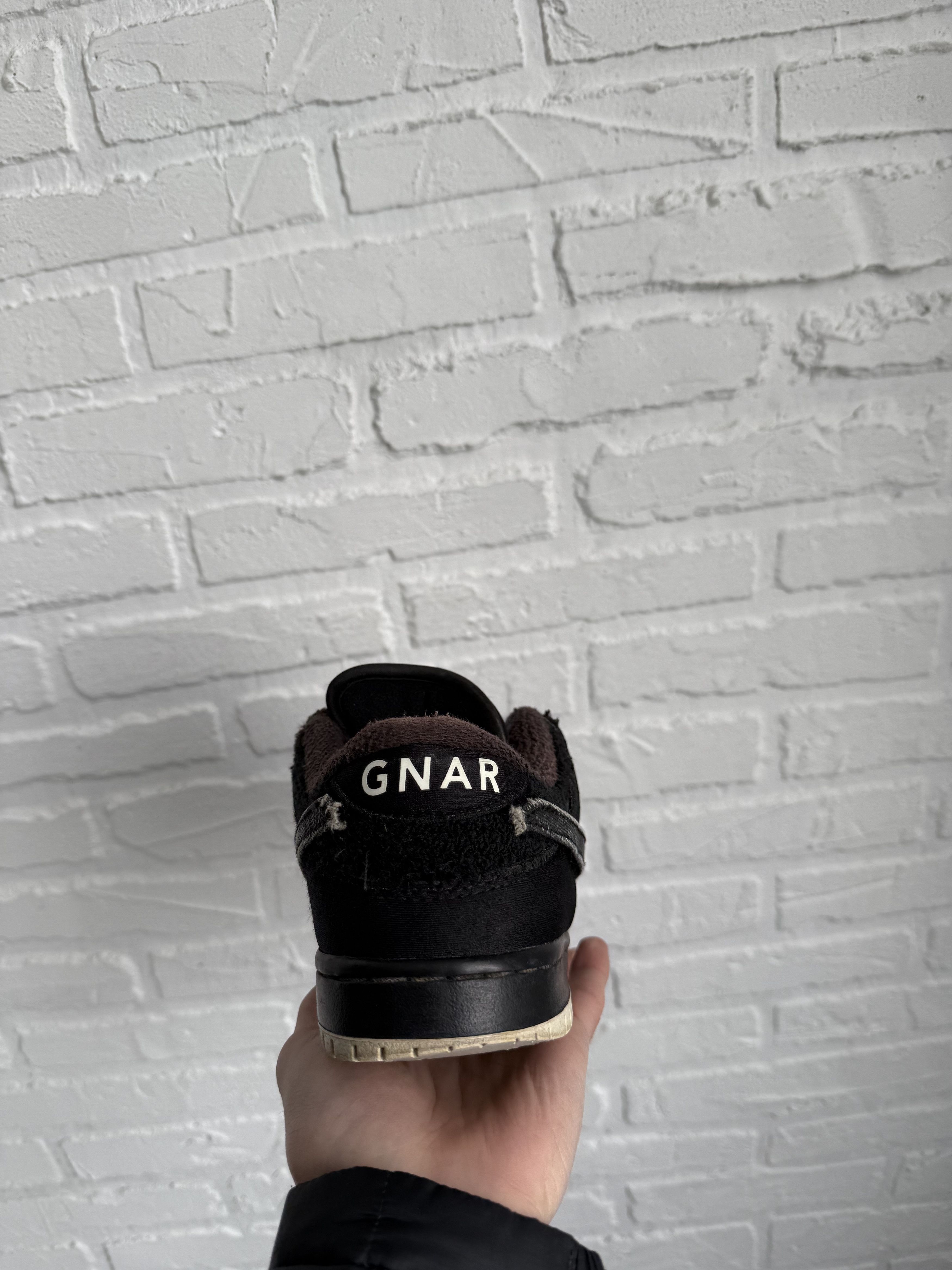 Nike Nike gnarhunters x dunk sb low black sneakers Size US 7.5 / EU 40-41 - 3 Thumbnail