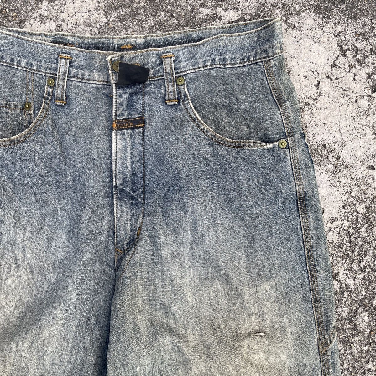 Marithe + Francois Girbaud Vintage Marithe Francois Girboud Distressed Denim Size US 30 / EU 46 - 2 Thumbnail