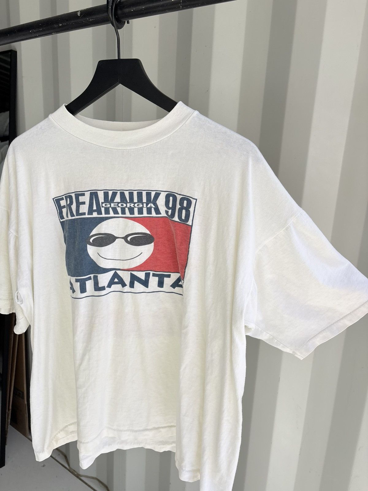 Vintage Vintage Freaknik Swing My Way Shirt Faded Distressed Grunge Size US XL / EU 56 / 4 - 3 Thumbnail