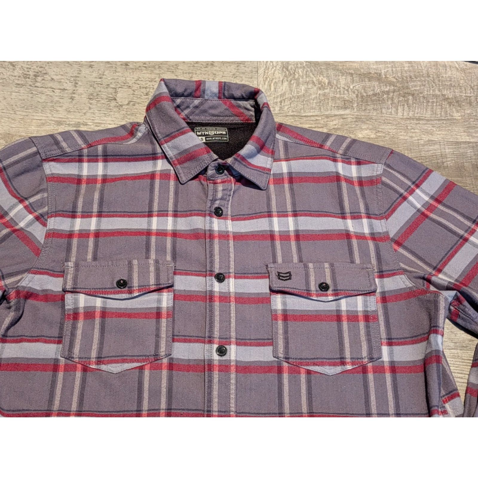 Vintage MTN OPS Shirt Mens S Gray Red Tamarack Tech Flannel Long Sleeve Button Up Size US S / EU 44-46 / 1 - 2 Thumbnail