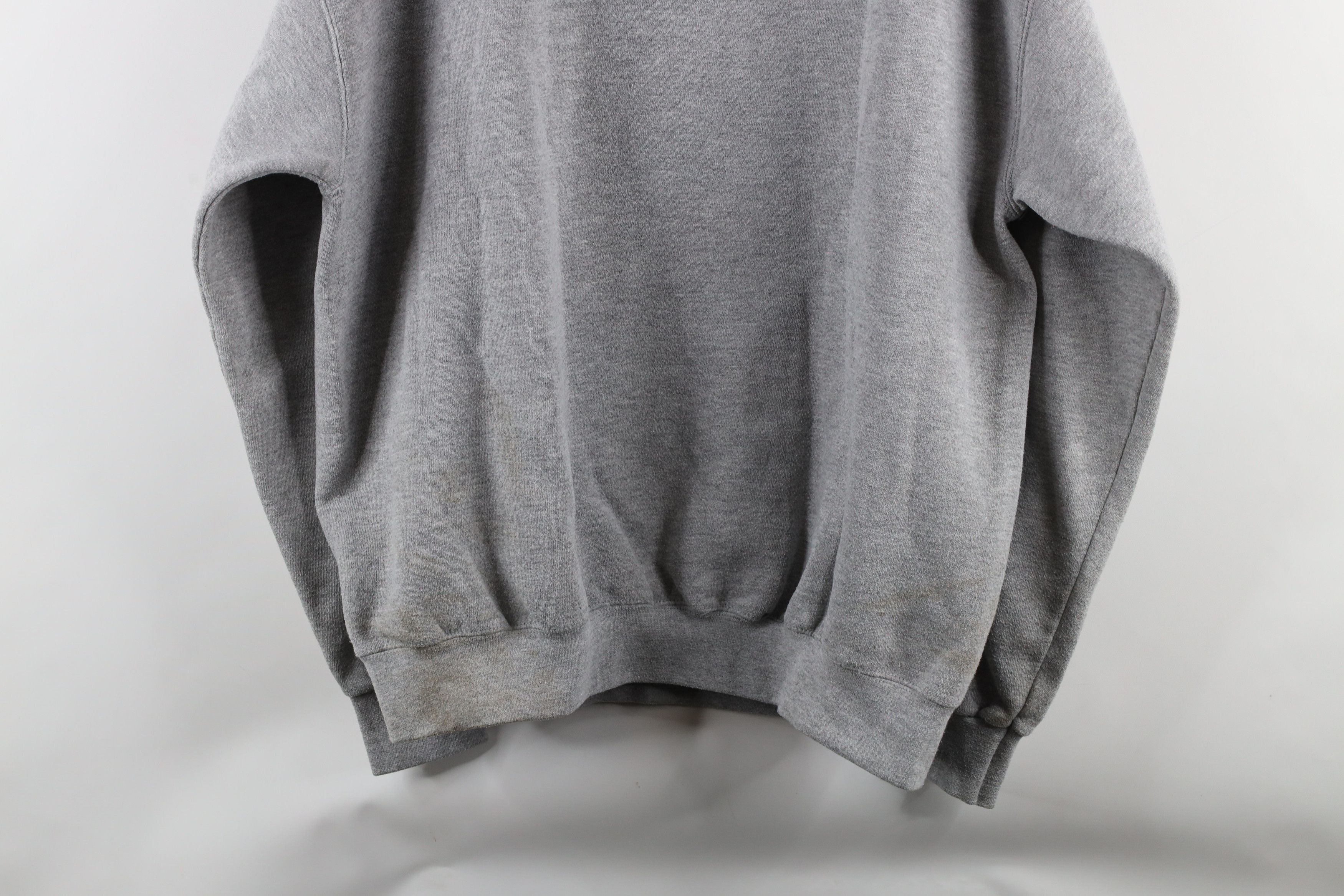 Disney × Vintage Vintage Y2K 2001 Disney Walt World Crewneck Sweatshirt Size US XL / EU 56 / 4 - 11 Thumbnail