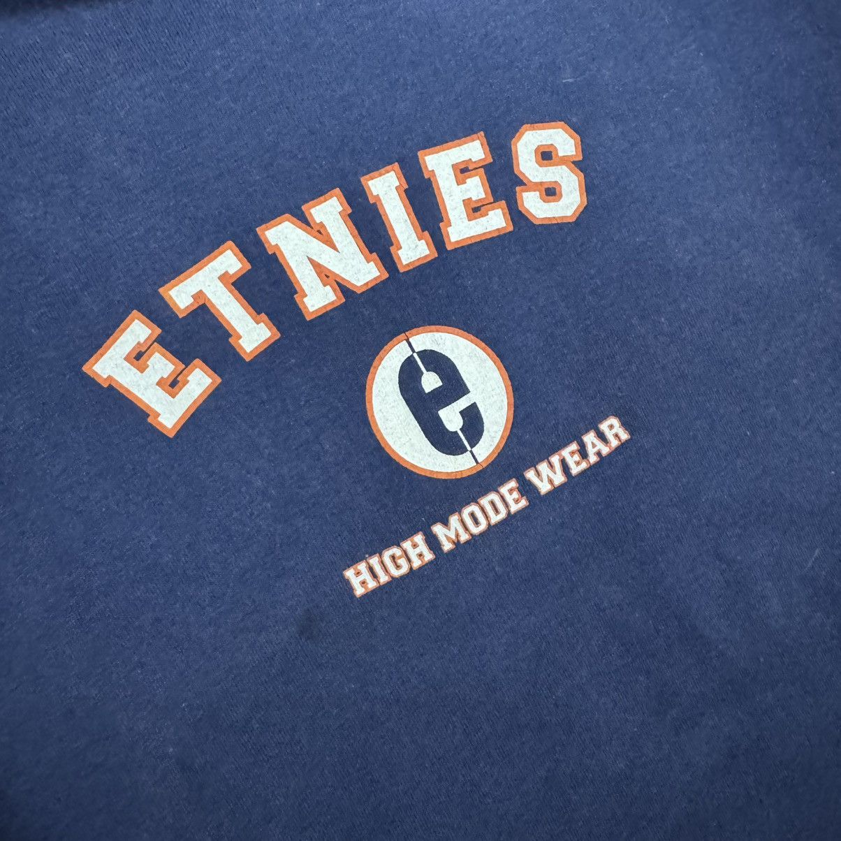 Etnies Vtg🔥Etnies High Mode Wear Og Logo Tee Size US M / EU 48-50 / 2 - 12 Thumbnail