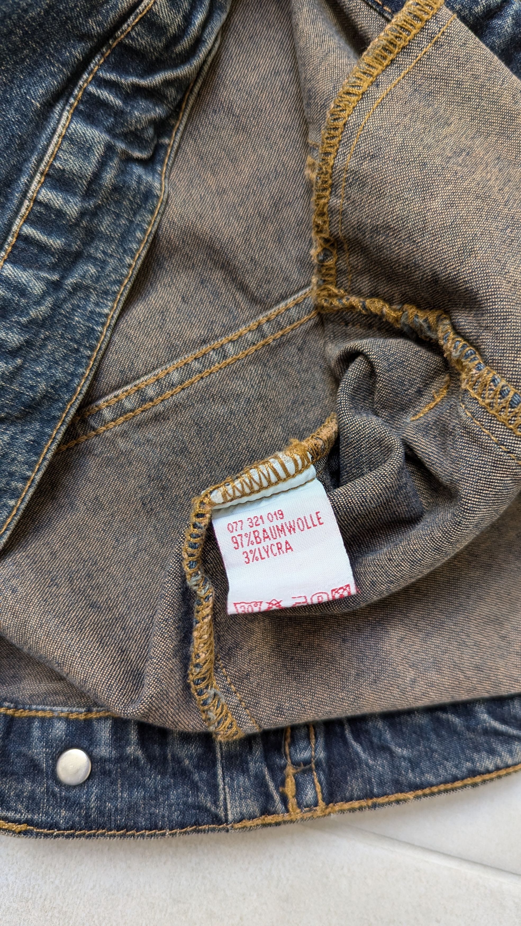 Vintage Vintage Faded Denim Jacket Size S / US 4 / IT 40 - 6 Thumbnail