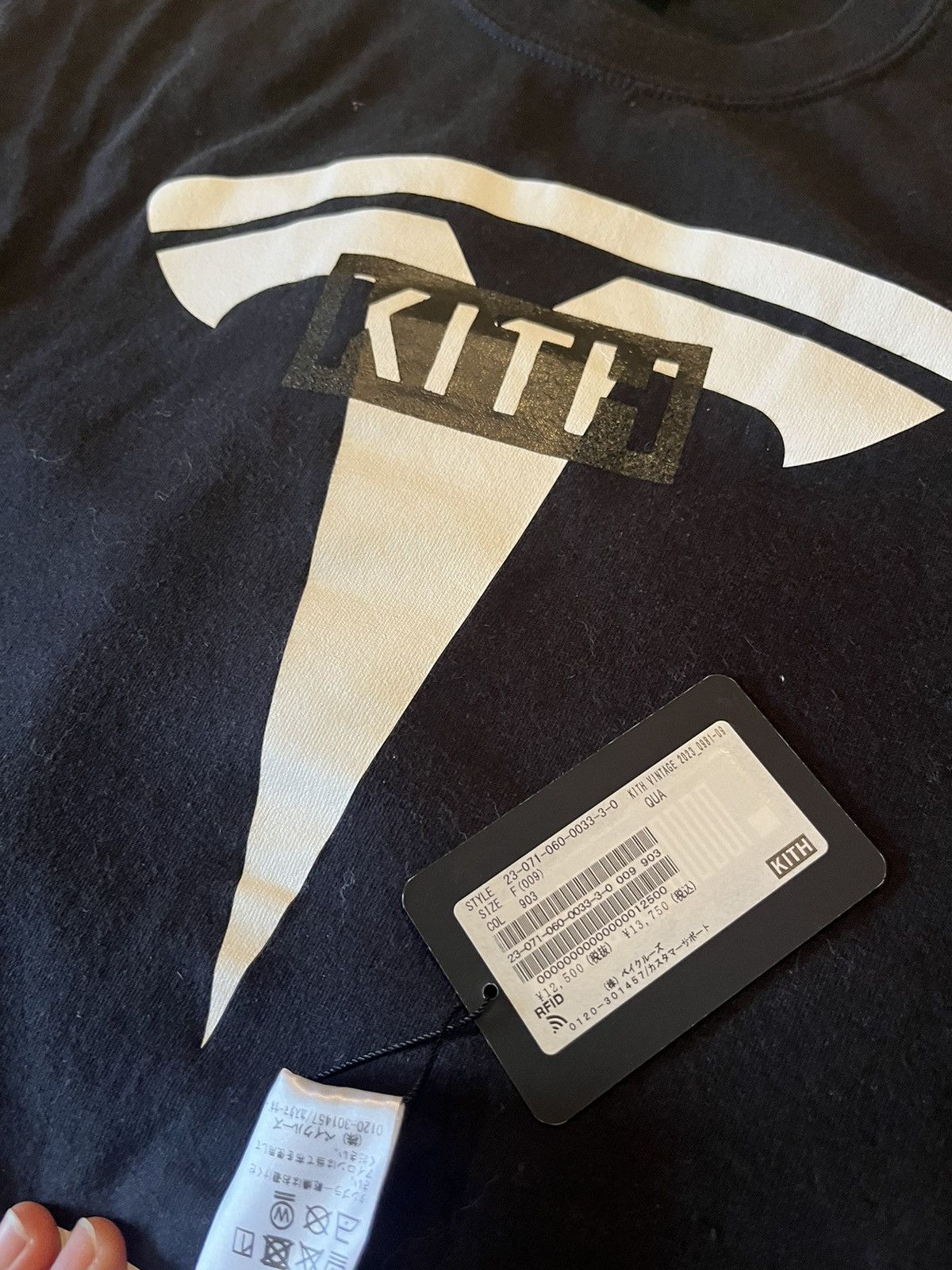 Kith Kith x Tesla exclusive from Tokyo Size US XL / EU 56 / 4 - 1 Thumbnail