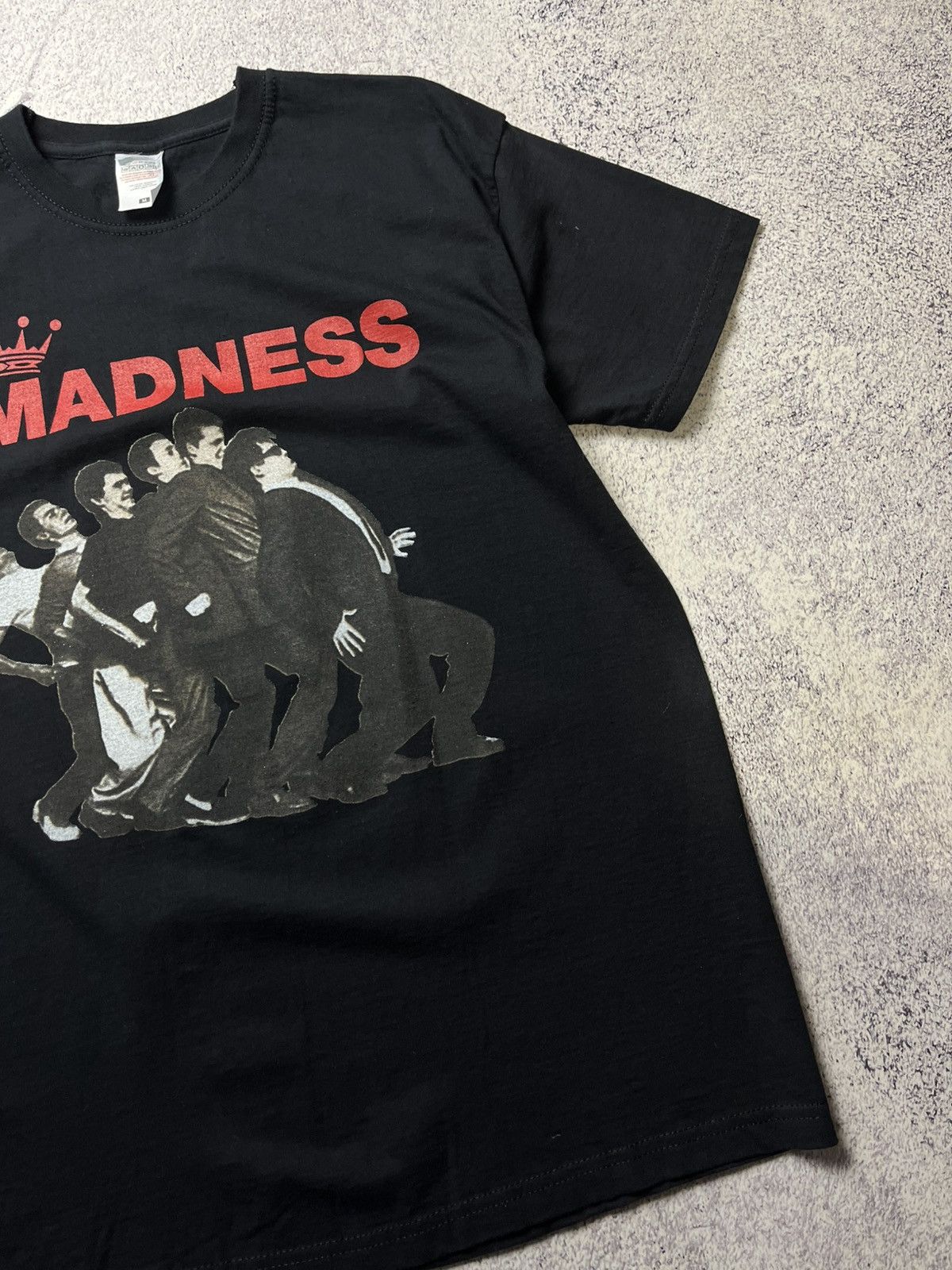 Band Tees Vintage Madness Tour T Shirts Rock Y2K Size US M / EU 48-50 / 2 - 9 Thumbnail