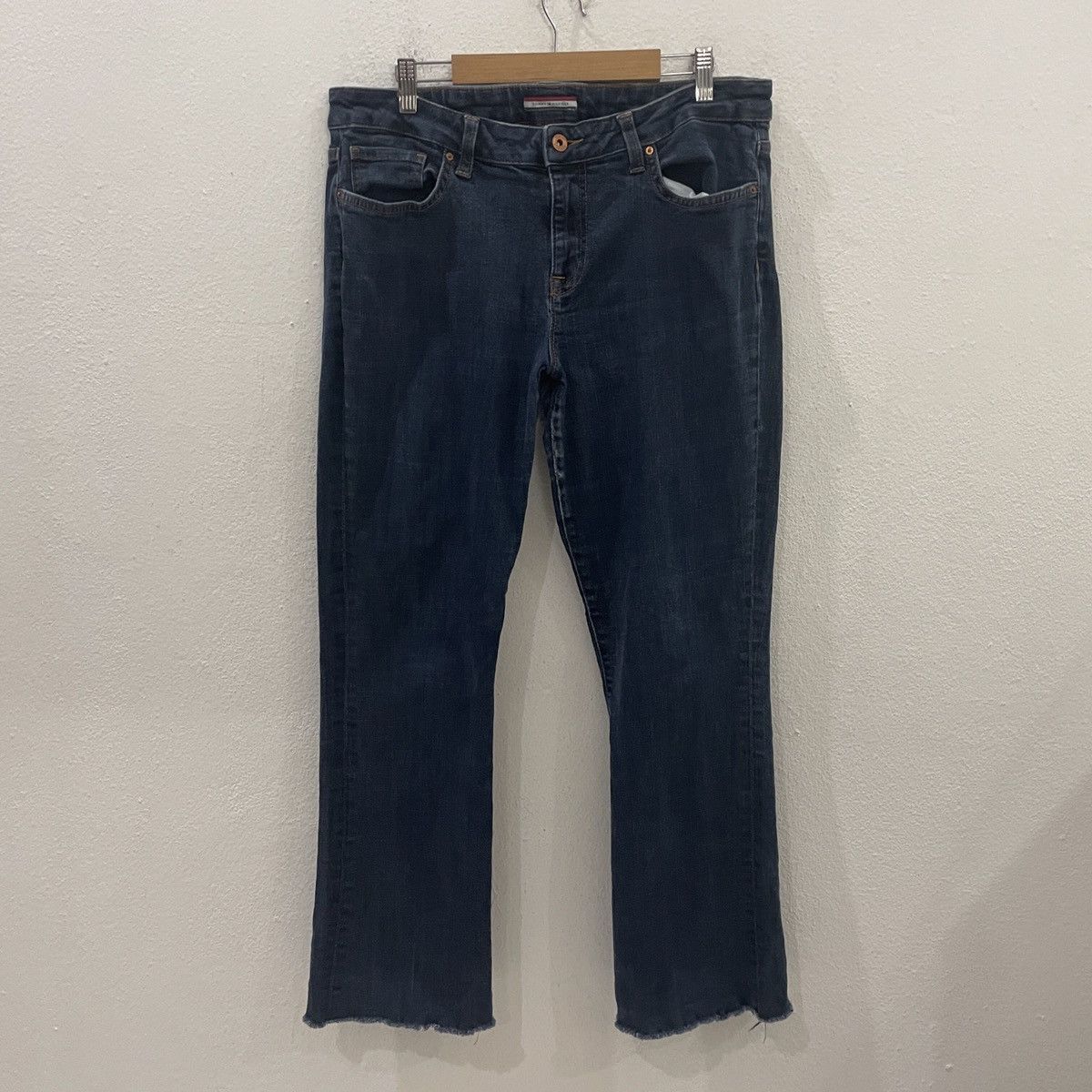Tommy Hilfiger Vintage Tommy Hilfiger Denim Jeans Size US 34 / EU 50 - 1 Thumbnail