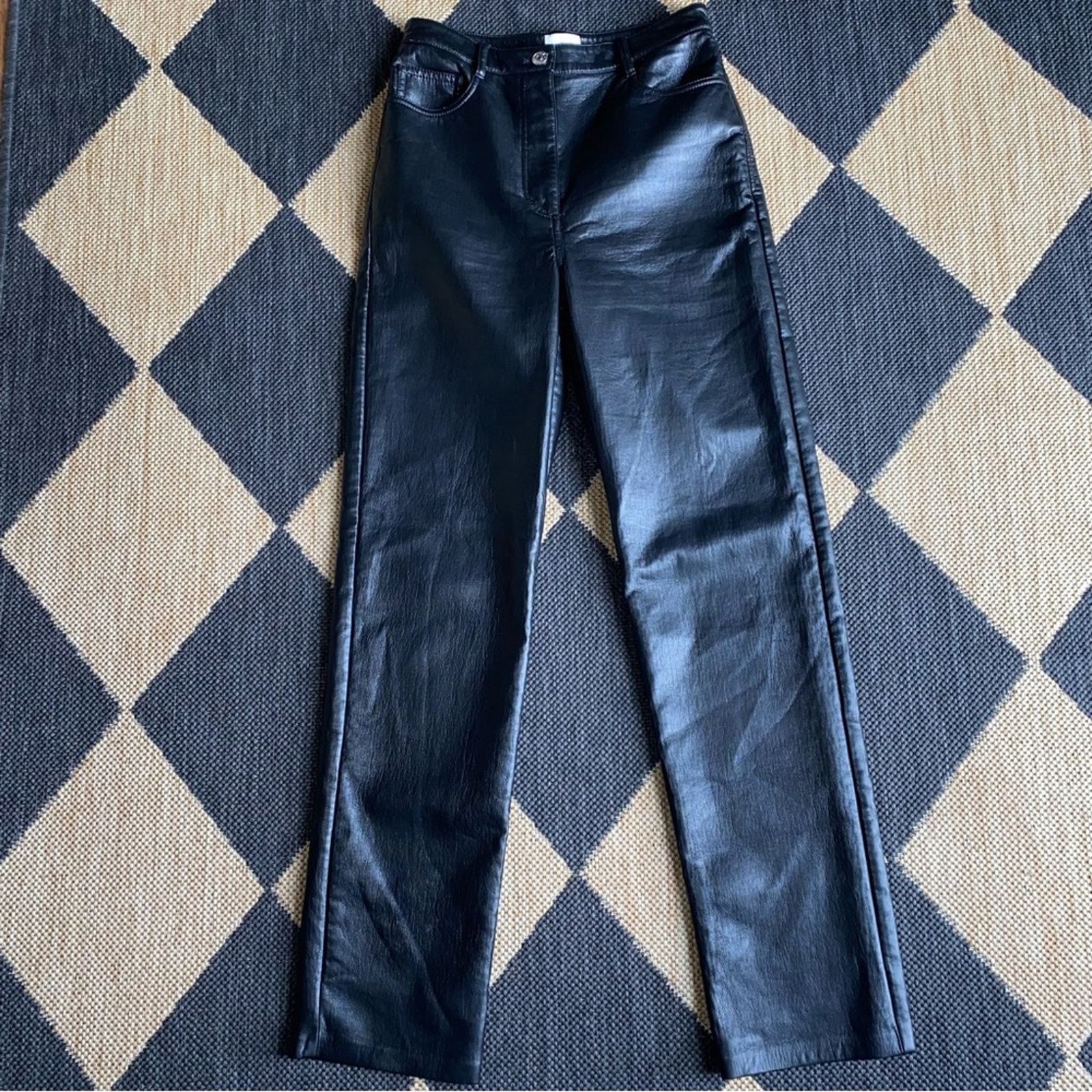 Aritzia Aritzia Wilfred $148 Faux Leather Melina Pant sz 4 EUC Size 27" / US 4 / IT 40 - 4 Thumbnail