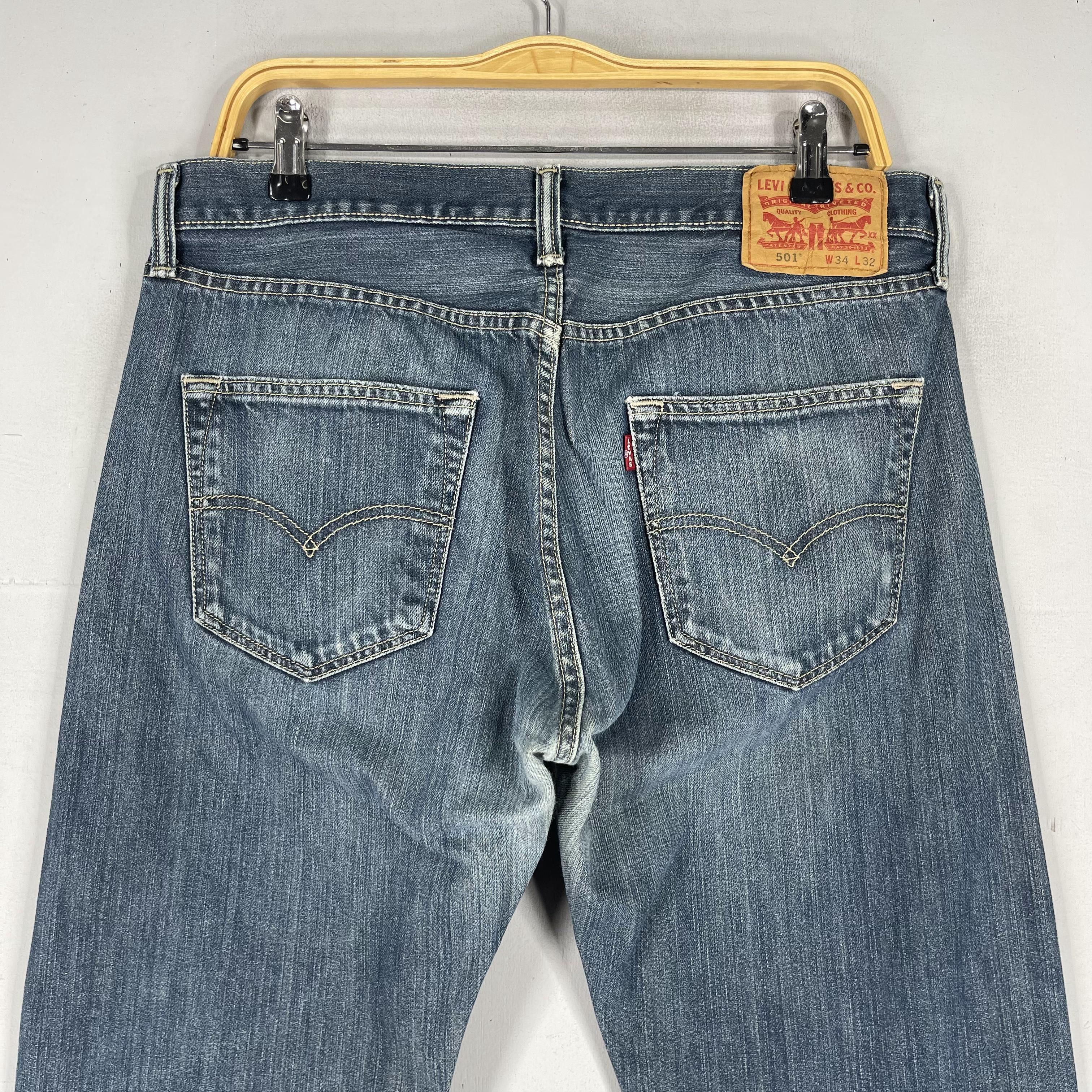 Levi's × Vintage W33 L30 Vintage Levis 501 Medium Wash Distressed Jeans Size US 33 - 9 Thumbnail