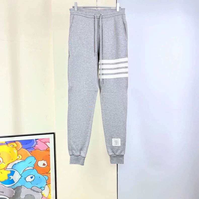 Thom Browne Thom Browne Gray Sweatpants with Stripes - dmc Size US 28 / EU 44 - 1 Thumbnail