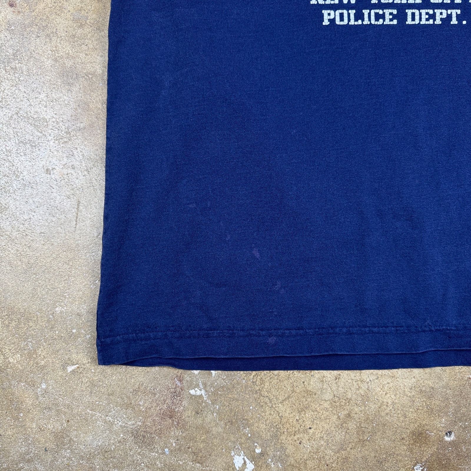 Other NYPD T-Shirt Y2K Men’s L Navy Cracked Print Police Dept Tee Size US L / EU 52-54 / 3 - 4 Thumbnail