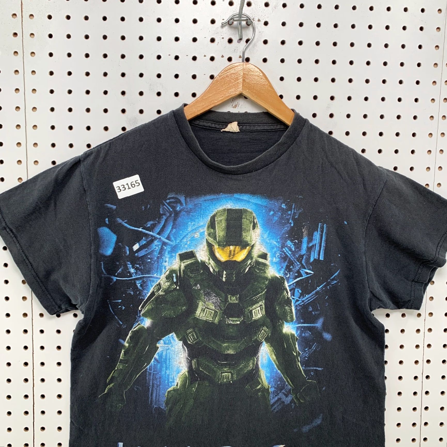 Halo Halo 4 Video Game Shirt Mens Small Black Distressed XBOX Short Sleeve 9.5x26 Size US S / EU 44-46 / 1 - 5 Thumbnail
