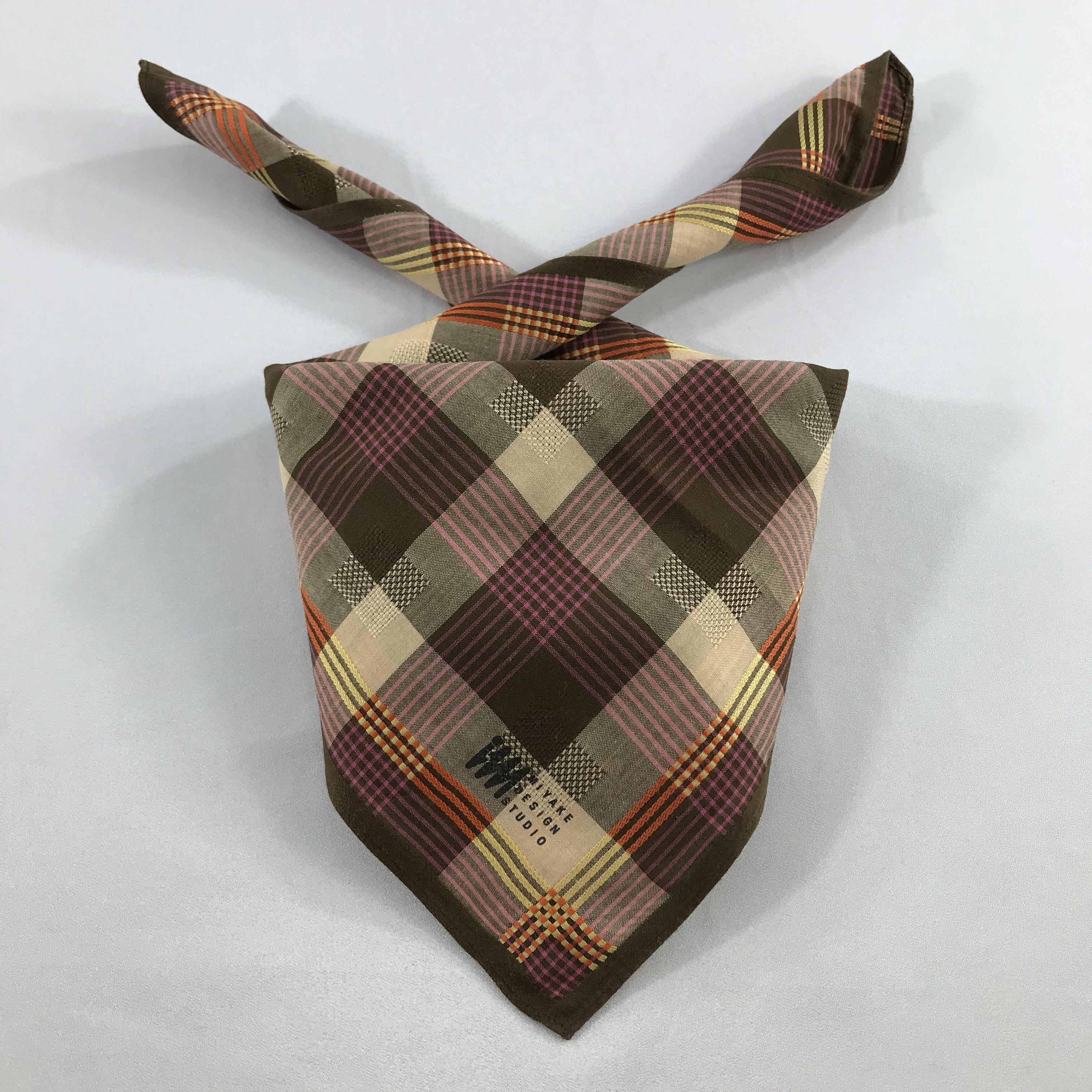 Issey Miyake × Vintage Issey Miyake Bandana / Handkerchief / Neckerchief - S2405 Size ONE SIZE - 3 Thumbnail