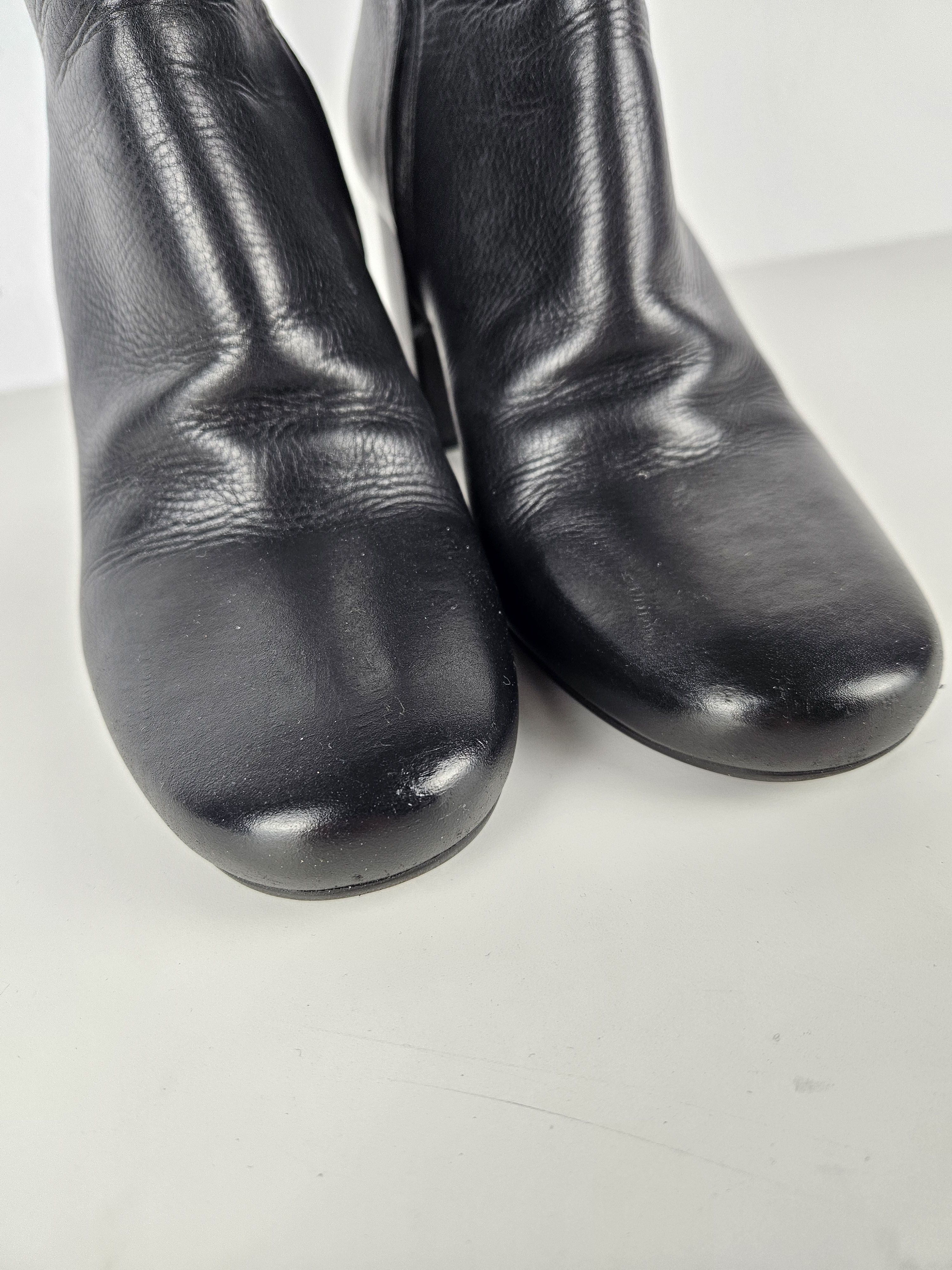 Prada Prada calf leather side zip block heel ankle boots Size US 7.5 / IT 37.5 - 12 Thumbnail