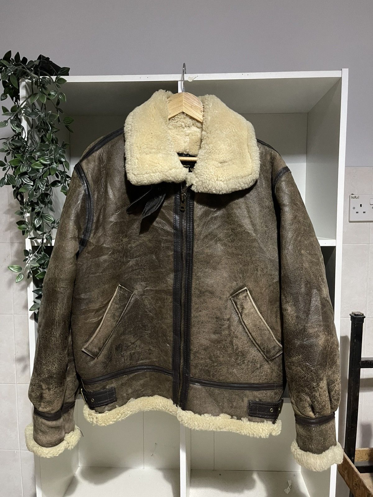 Vintage Vintage Shearling B-3 Leather Jacket Size US M / EU 48-50 / 2 - 1 Thumbnail