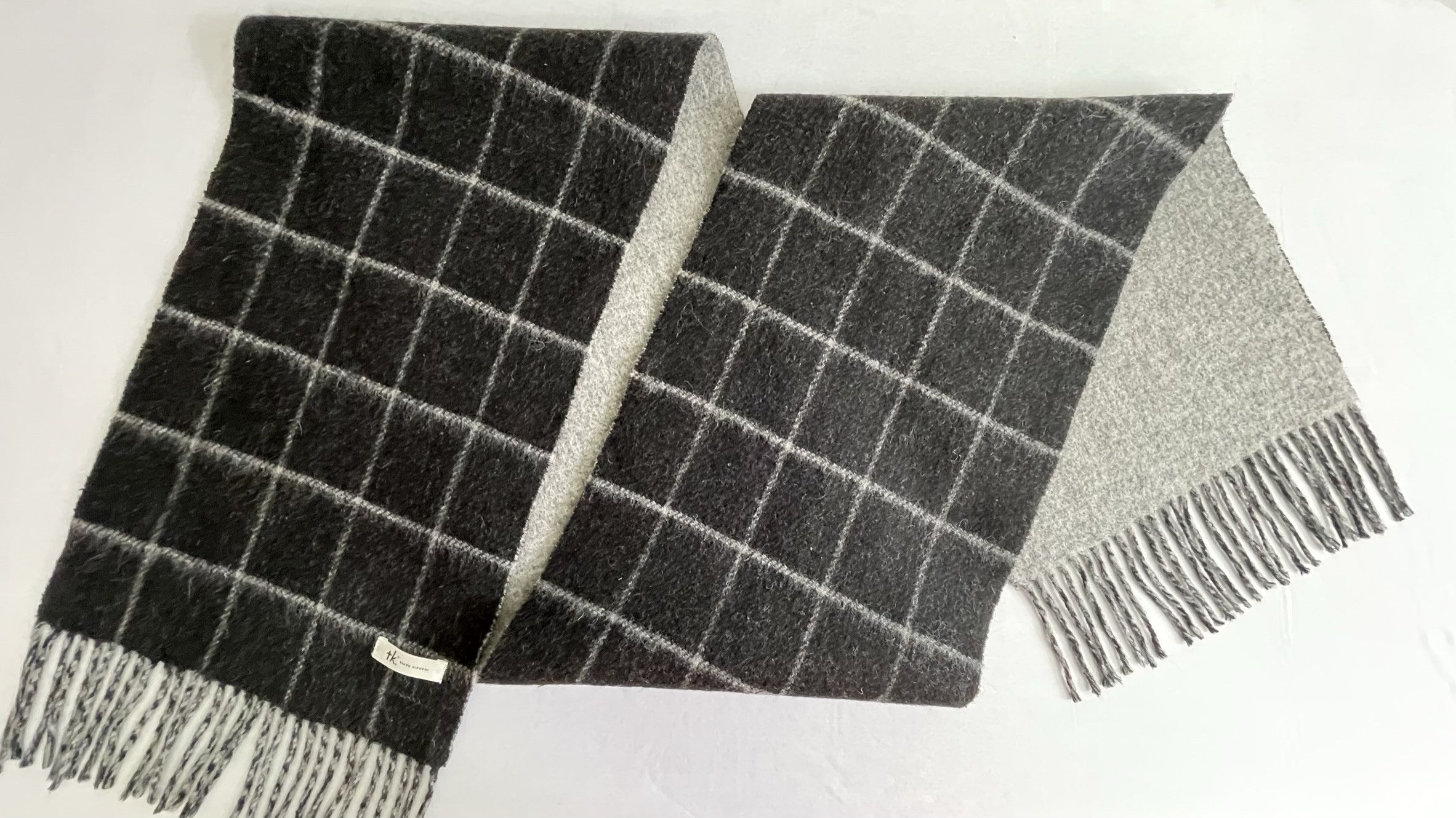 Takeo Kikuchi Vintage Takeo Kikuchi Scarf, Takeo Kikuchi Muffler - 6001 Size ONE SIZE - 5 Thumbnail