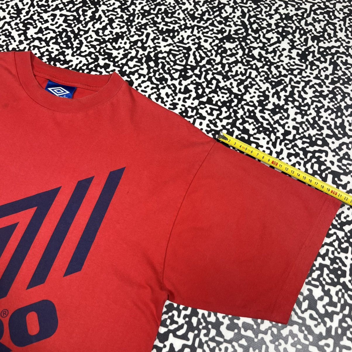 Umbro Vintage 90s UMBRO Big Logo Retro Style Casual Boxy T-shirt Size US XL / EU 56 / 4 - 15 Thumbnail