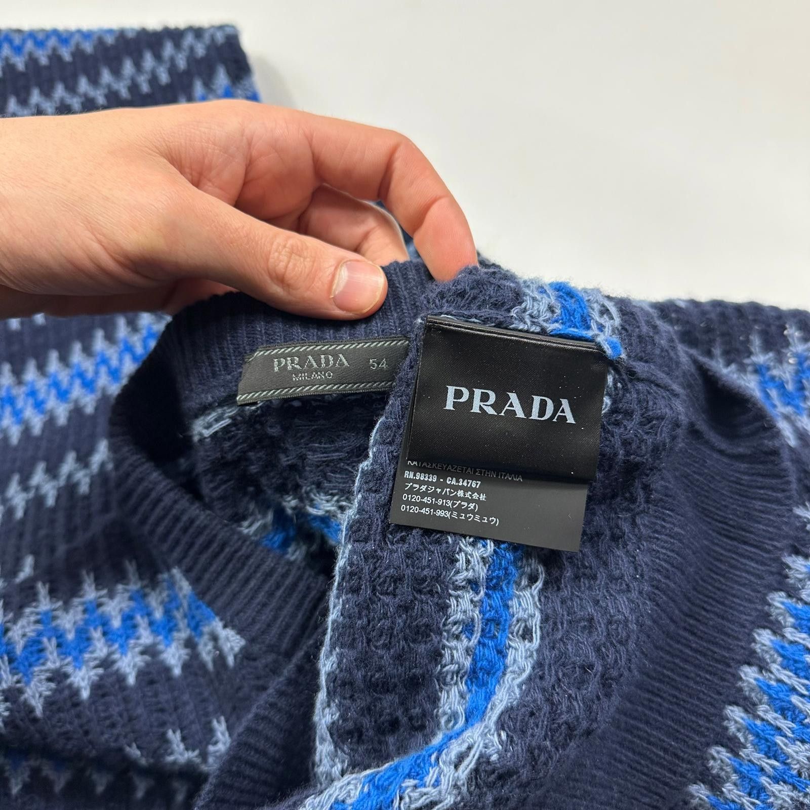 Prada Prada 2019 Lightning Cashmere Wool Logo Knit - IT54 (L) Size US L / EU 52-54 / 3 - 7 Thumbnail