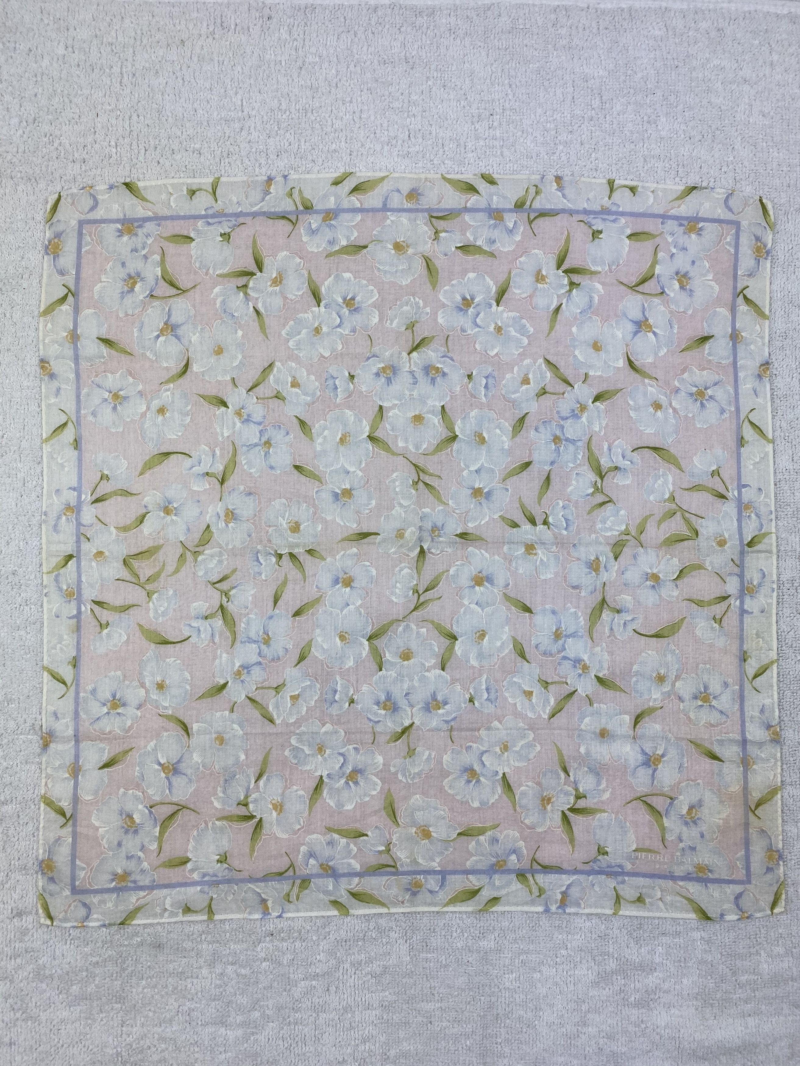 Pierre Balmain Pierre Balmain Handkerchief / Bandana / Neckerchief Size ONE SIZE - 3 Thumbnail