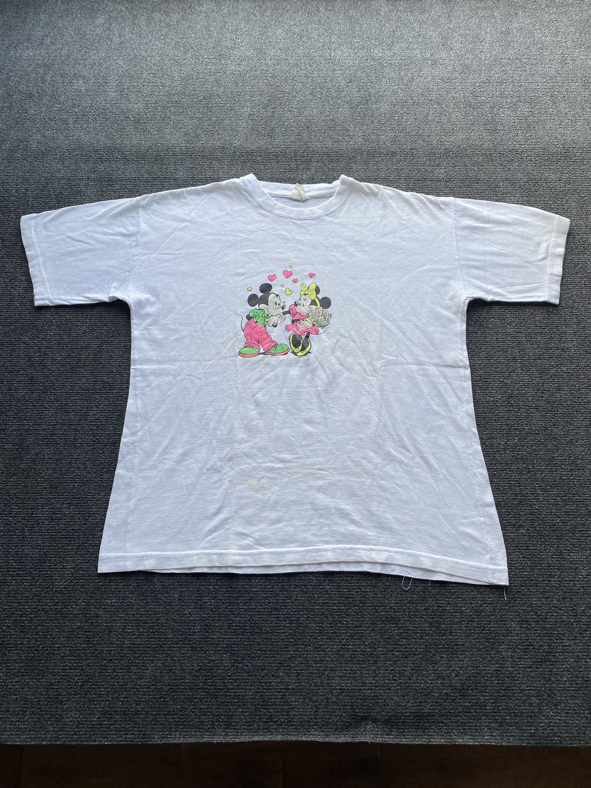 Other 🔥Vntg Disney Mickey and Minnie mouse love tee Size US M / EU 48-50 / 2 - 1 Thumbnail