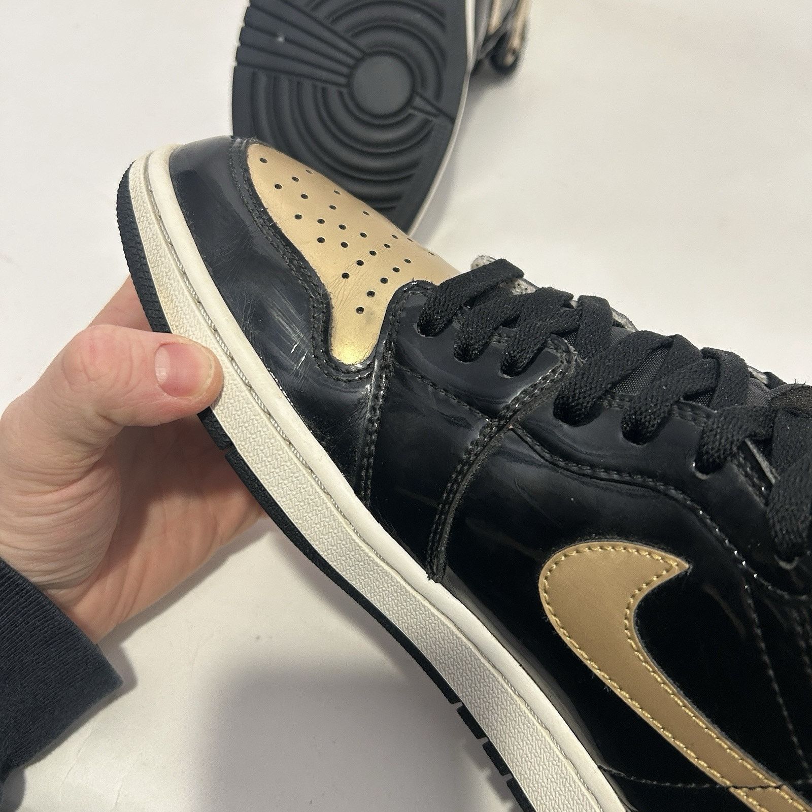 Jordan Brand Nike Air Jordan 1 Retro High OG NRG “Patent Gold Toe" Size US 12 / EU 45 - 11 Thumbnail
