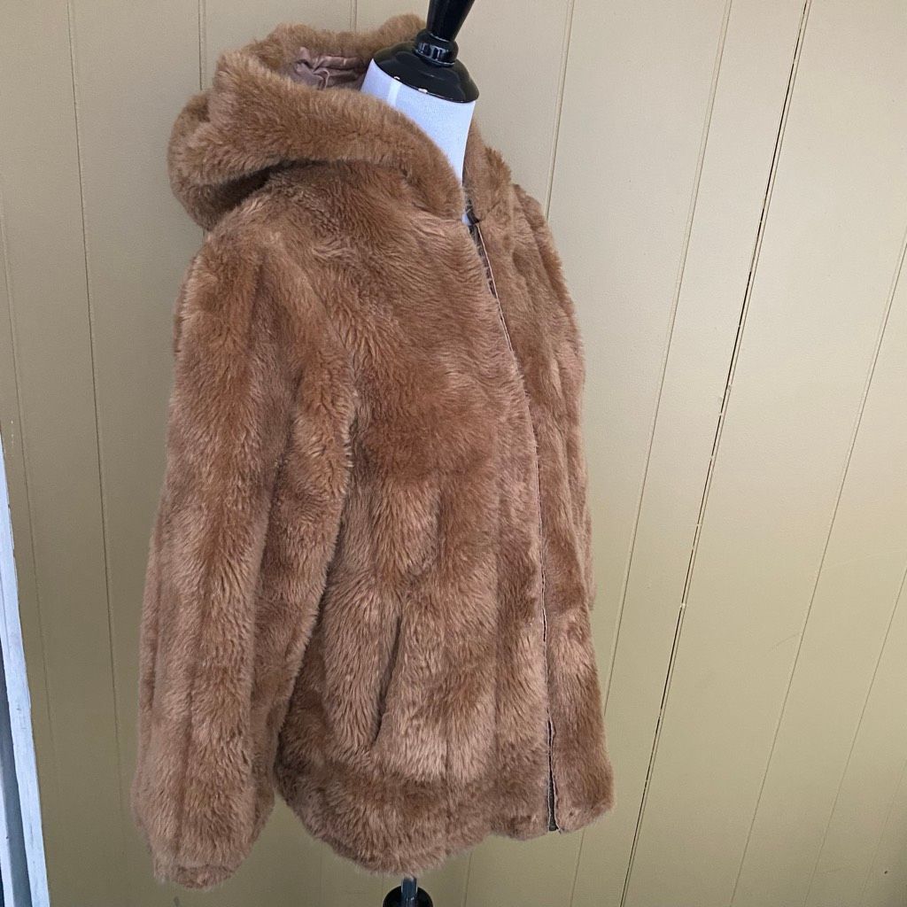 Other Serbin sport women Petite M reversibile hooded faux fur full Size M / US 6-8 / IT 42-44 - 13 Thumbnail