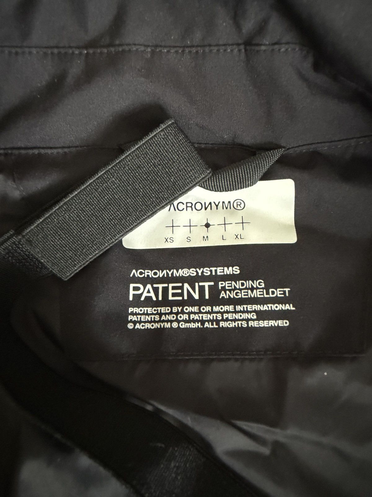 Acronym Acronym J68 PL Multi Size M Size US M / EU 48-50 / 2 - 4 Thumbnail