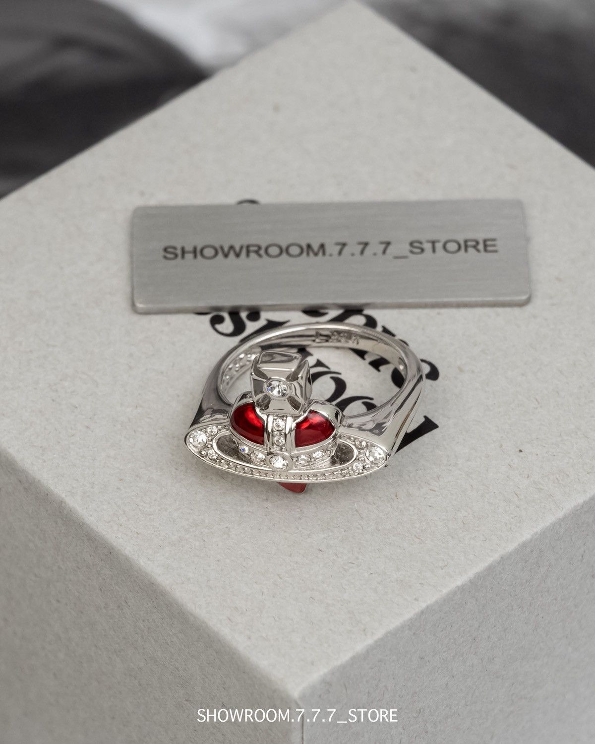 Vivienne Westwood Vivienne Westwood New Diamante Heart Ring Size ONE SIZE - 6 Thumbnail