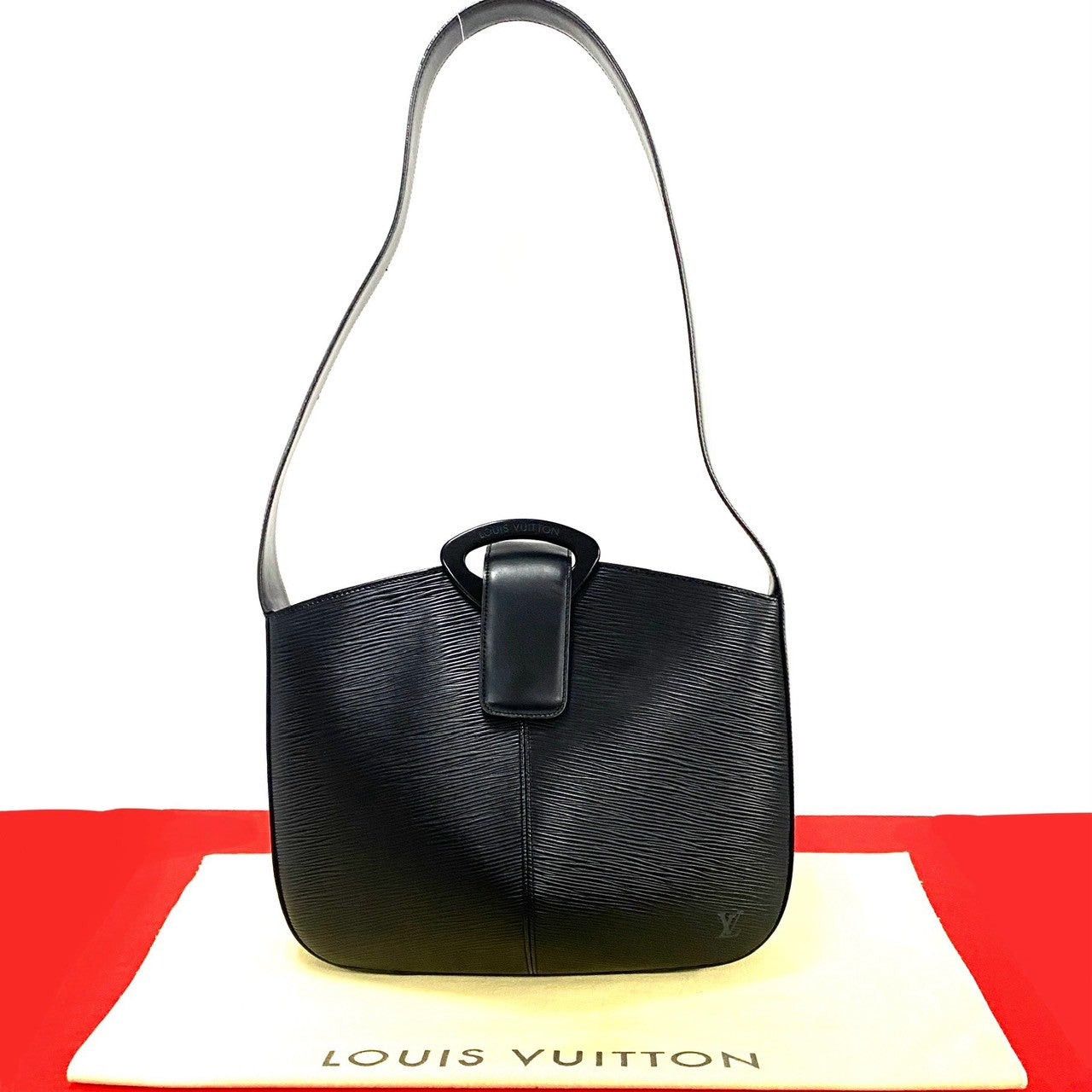 Louis Vuitton Louis Vuitton Shoulder Bag Black Leather Size ONE SIZE - 1 Thumbnail
