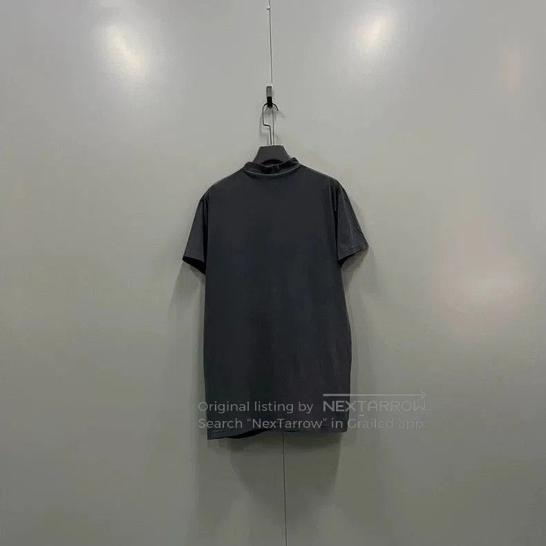 Balenciaga Balenciaga Distressed Graphic Print T-Shirt. Size US S / EU 44-46 / 1 - 2 Thumbnail