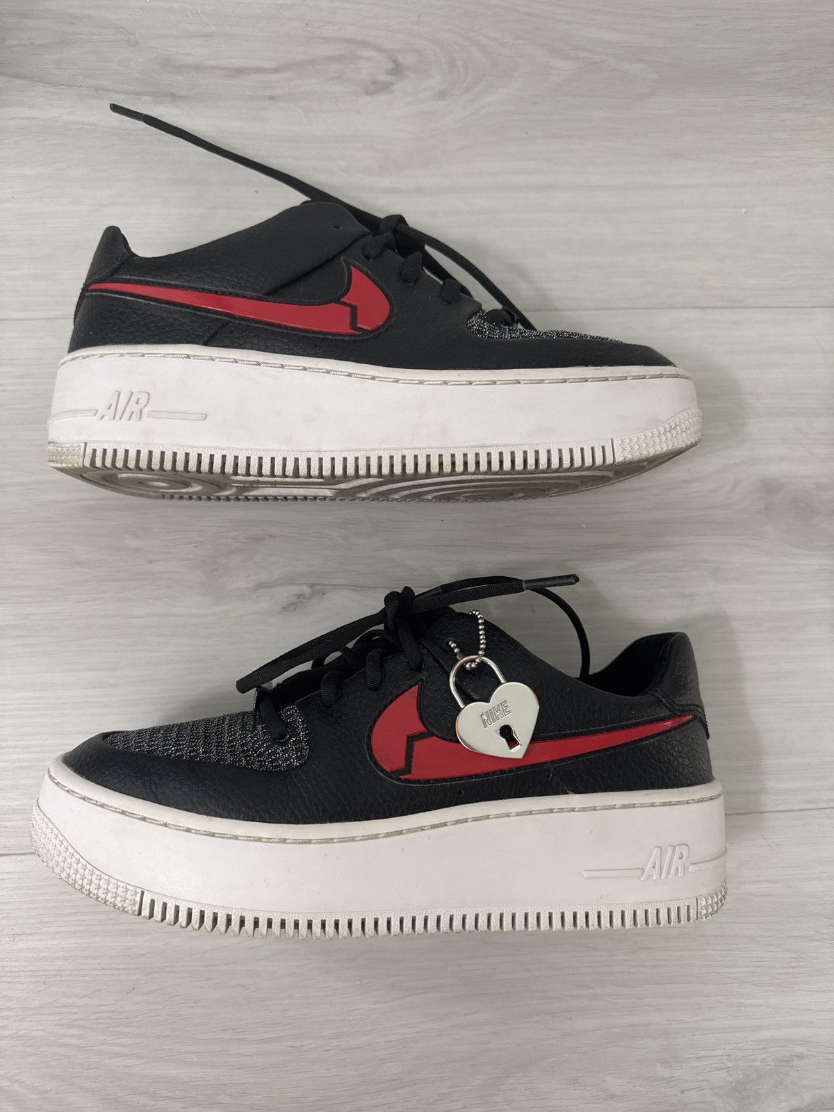 Nike Nike Air Force 1 Sage Low Valentine's Day (2020) US 6.5 Size US 6.5 / IT 36.5 - 5 Thumbnail