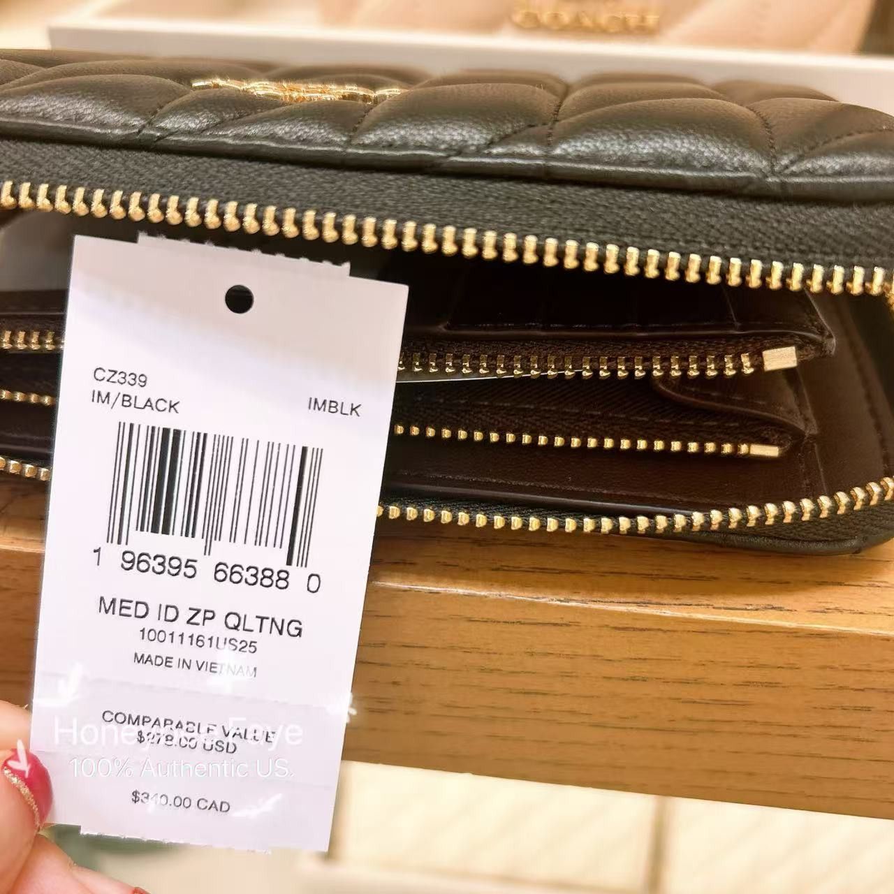 Coach Medium Id Zip Wallet With Quilting CZ339 Size ONE SIZE - 3 Thumbnail