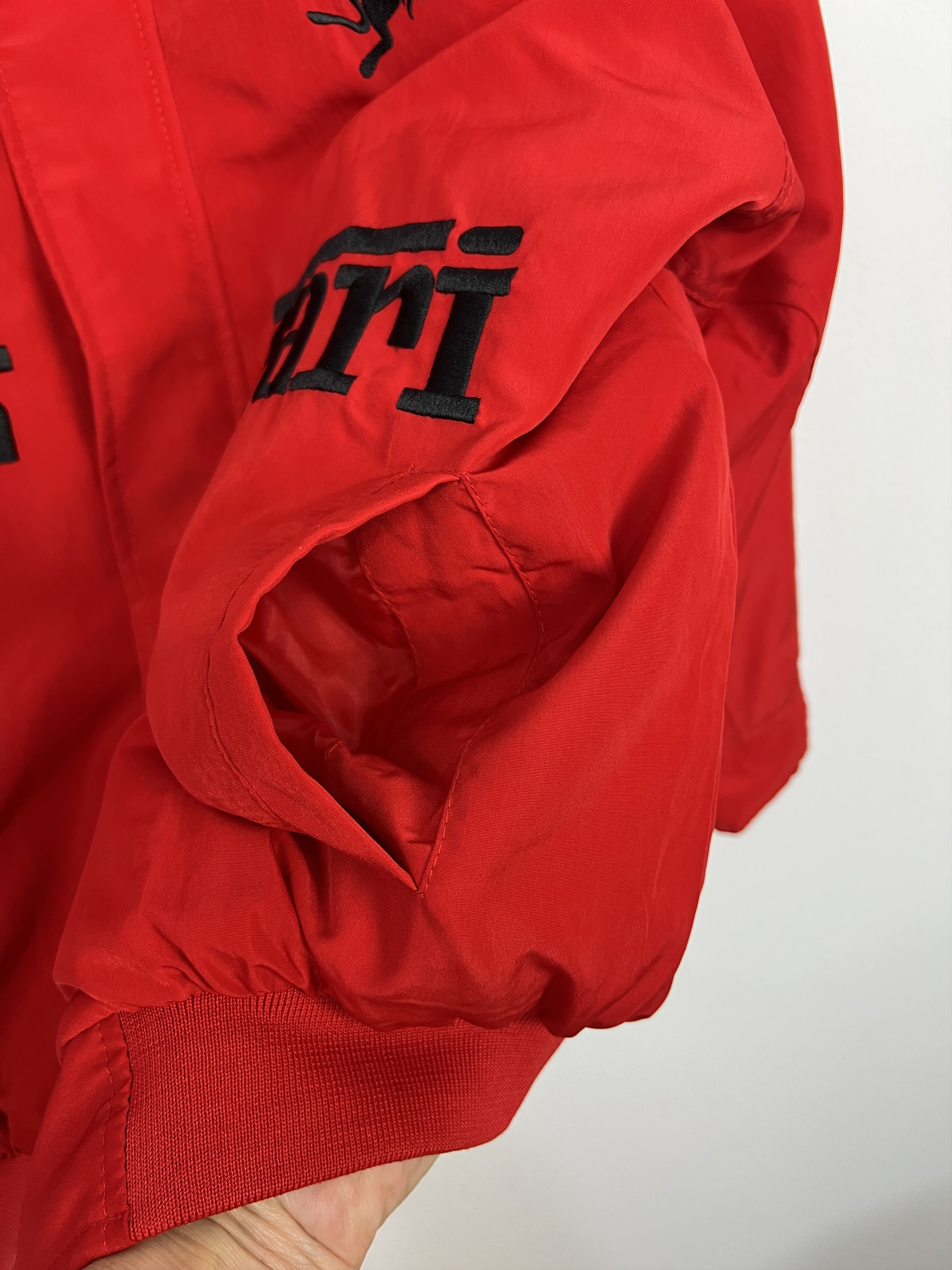 Vintage Vintage Racing Ferrari F-1 Rormula 1 Jacket Red Marlboro Size US L / EU 52-54 / 3 - 8 Thumbnail