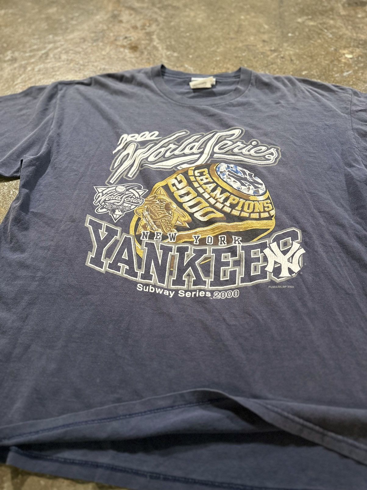 New York Yankees VINTAGE NEW YORK YANKEES 2000 MLB CHAMPION SHIRT XL NAVY Size US XL / EU 56 / 4 - 6 Thumbnail