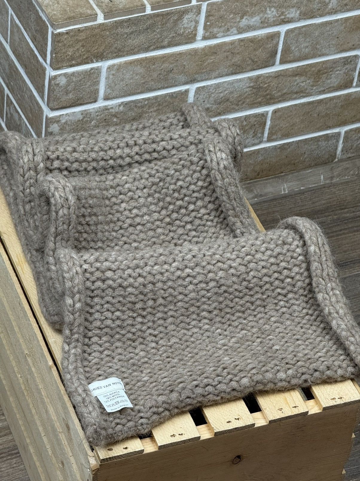 Dries Van Noten Vintage Dries van Noten Knitted Alpaca Beige Scarf Size ONE SIZE - 7 Thumbnail