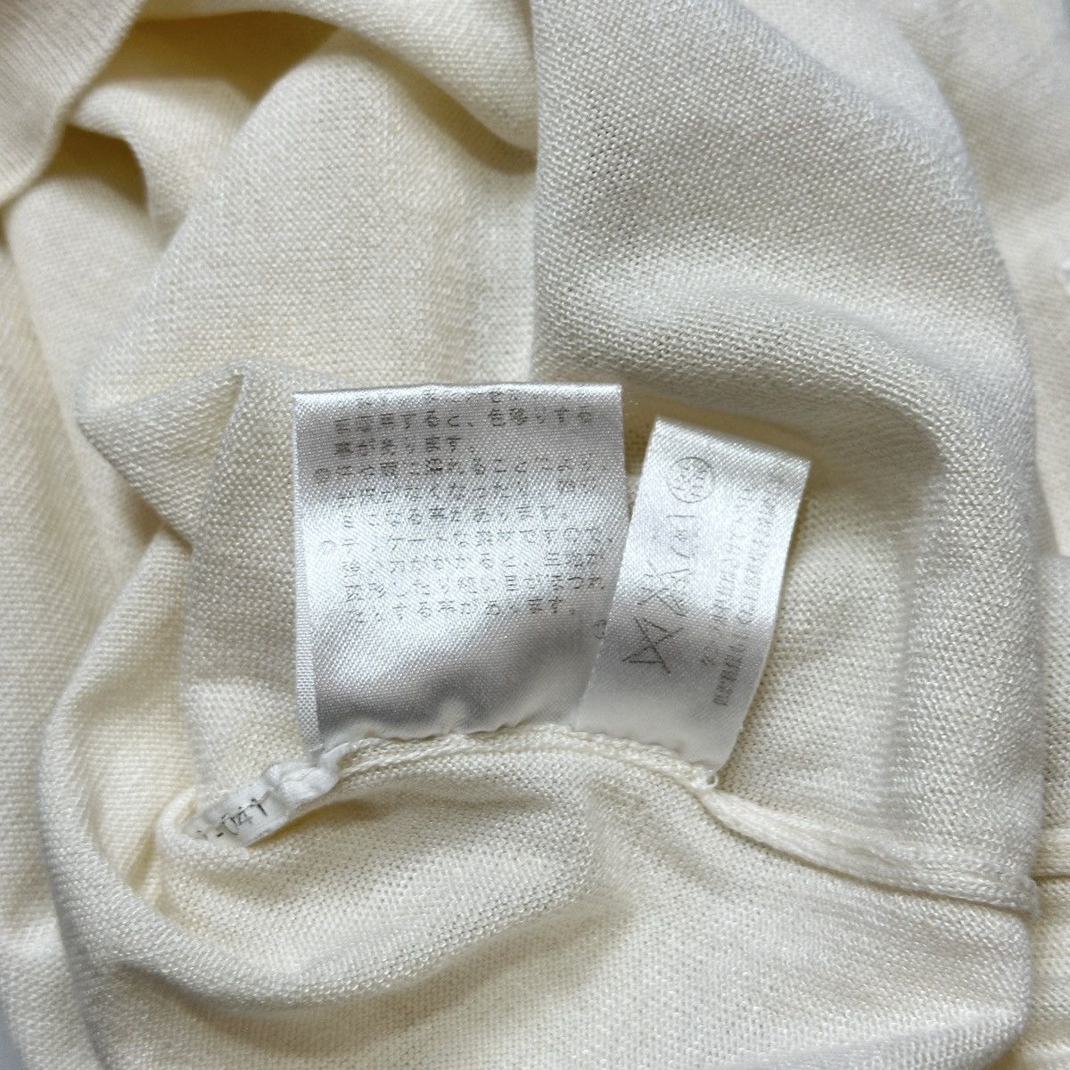 Salvatore Ferragamo Salvatore Ferragamo silk t shirt blouse jumper luxury vintag Size S / US 4 / IT 40 - 6 Thumbnail